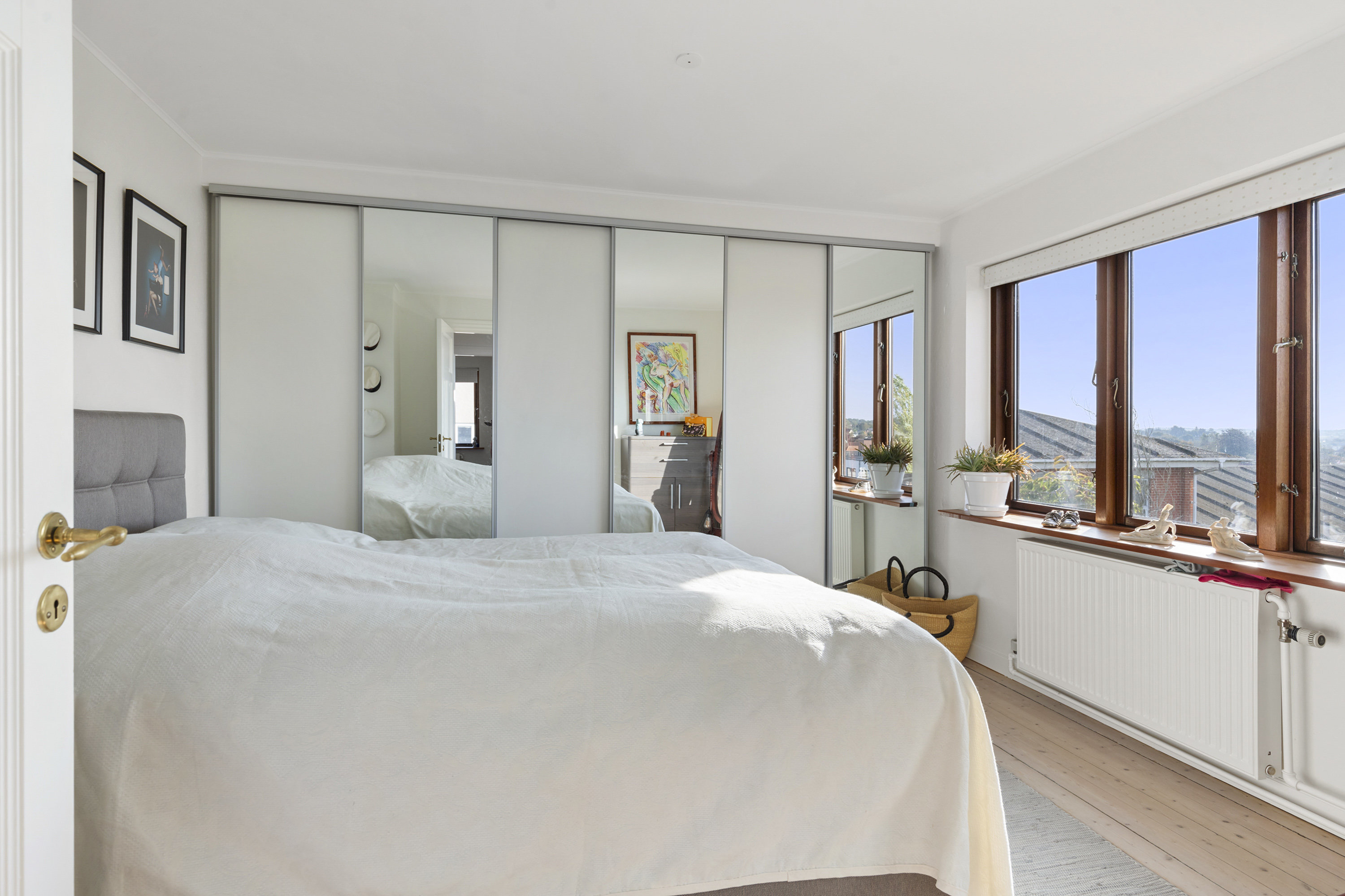 Fremhævet soveværelse billede i fuldskærmstilstand. Billede af Grønnevej 22, 9600 Aars