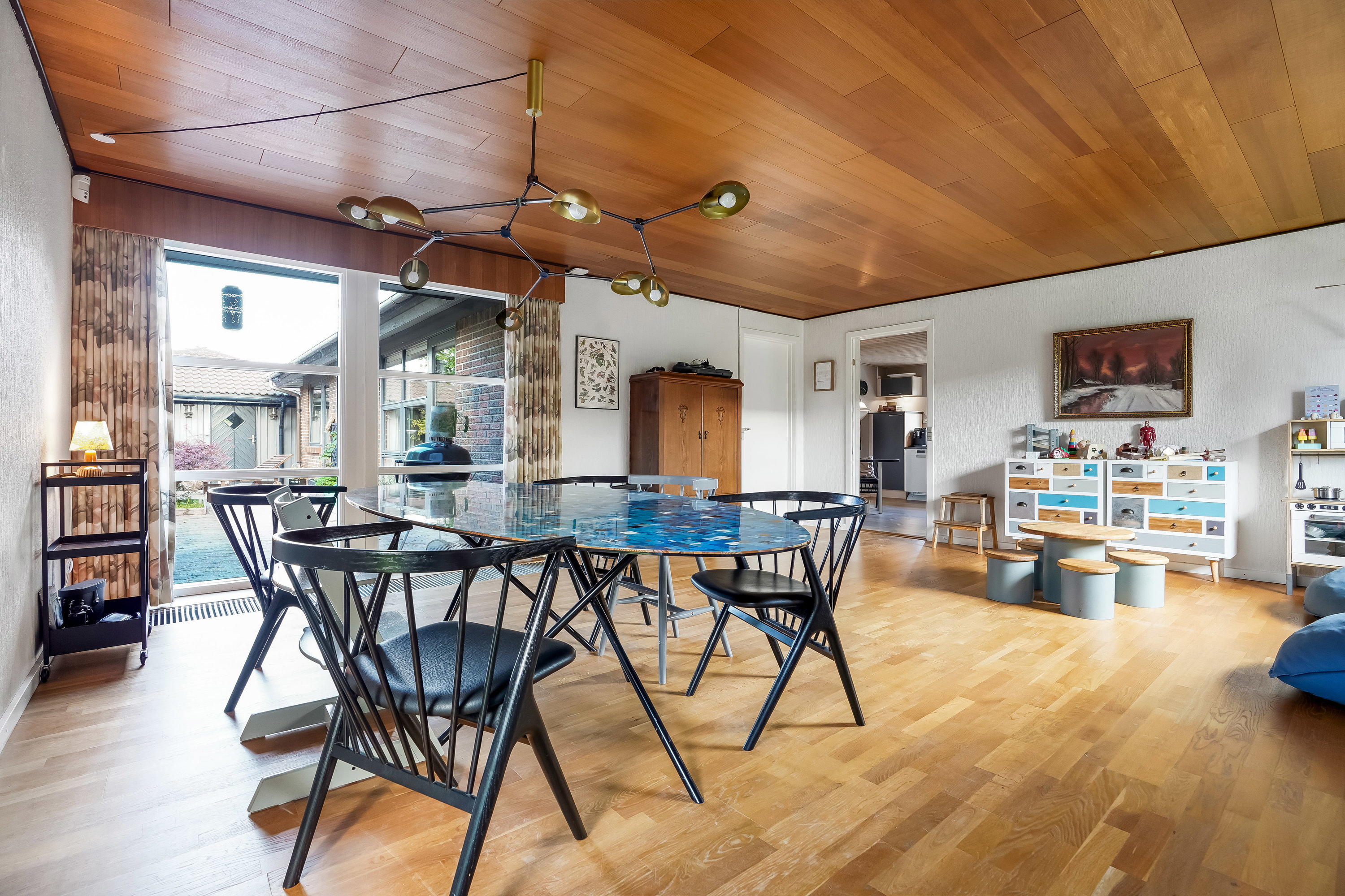 Fremhævet stue billede i fuldskærmstilstand. Billede af Kirstensvej 20, 5500 Middelfart