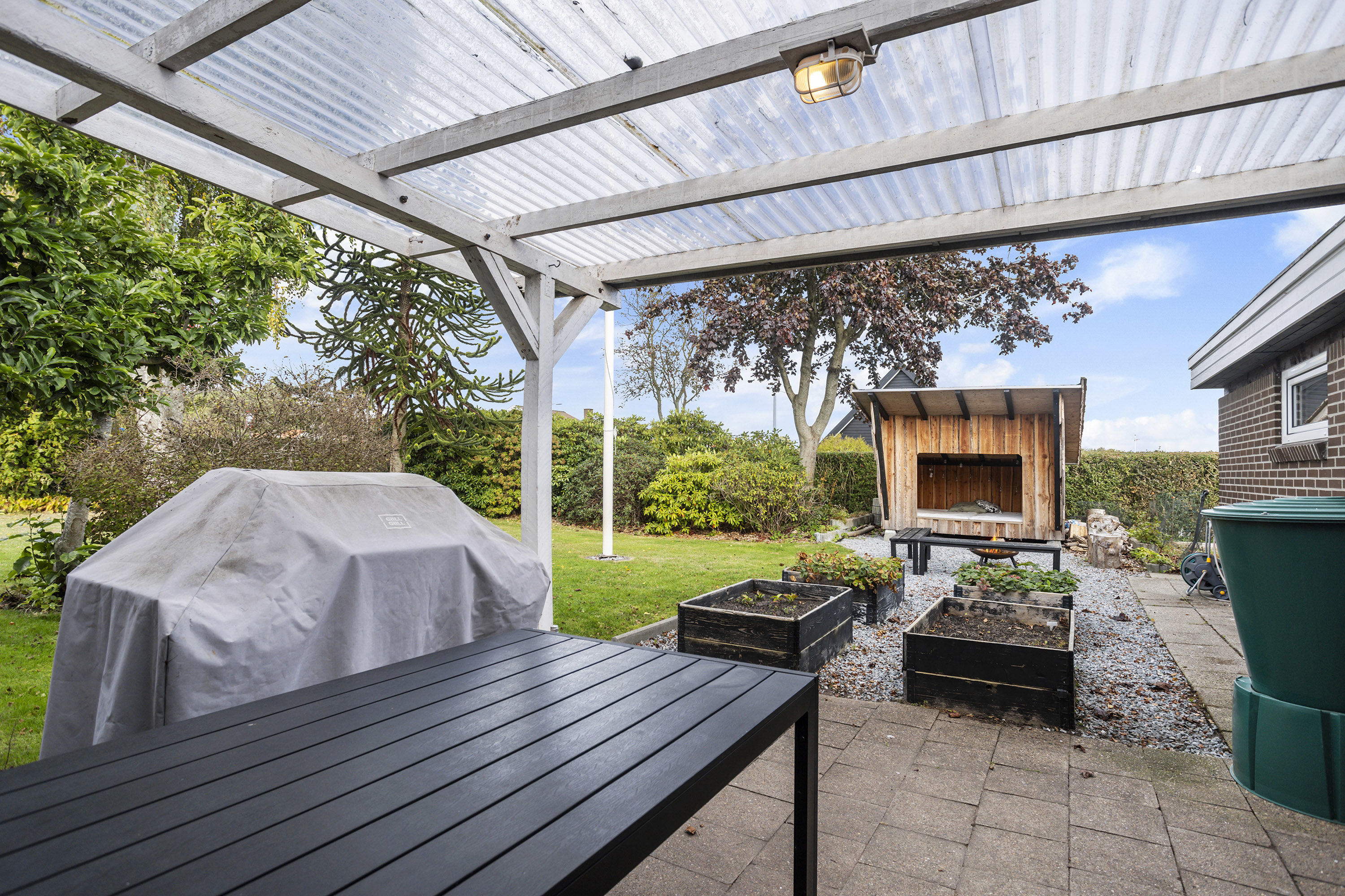 Fremhævet overdækket terrasse billede i fuldskærmstilstand. Billede af Karetmagervej 1, 9300 Sæby