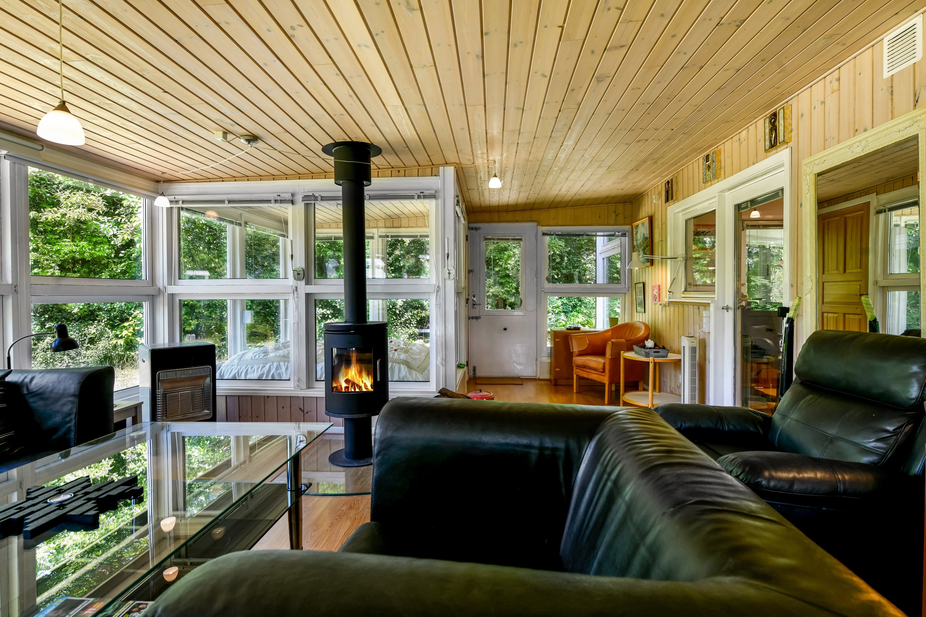 Fremhævet stue billede i fuldskærmstilstand. Billede af Nøddehaven 36, Jegum, 6840 Oksbøl