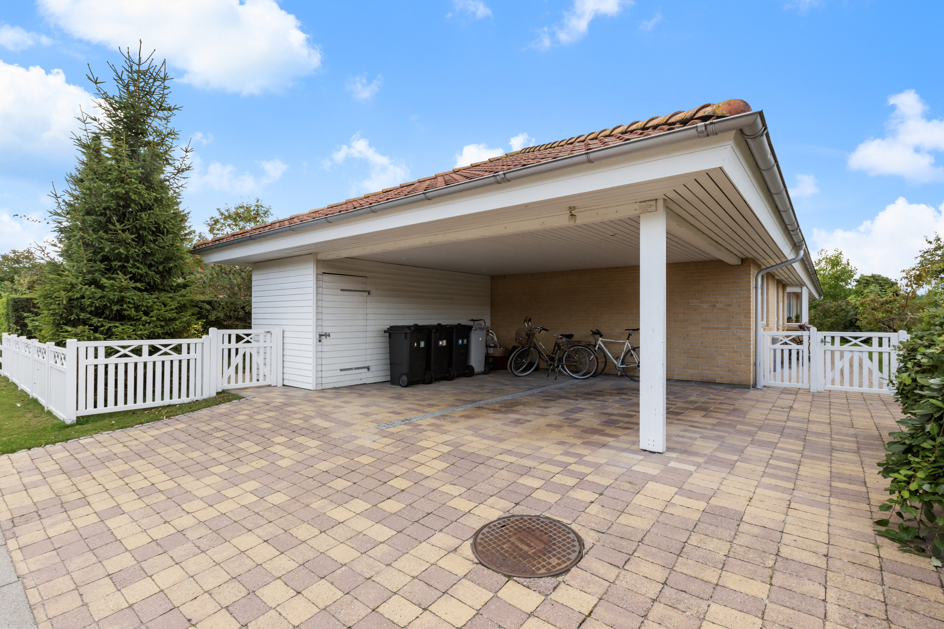 Fremhævet  billede i fuldskærmstilstand. Billede af Lyrens Alle 30, 2770 Kastrup