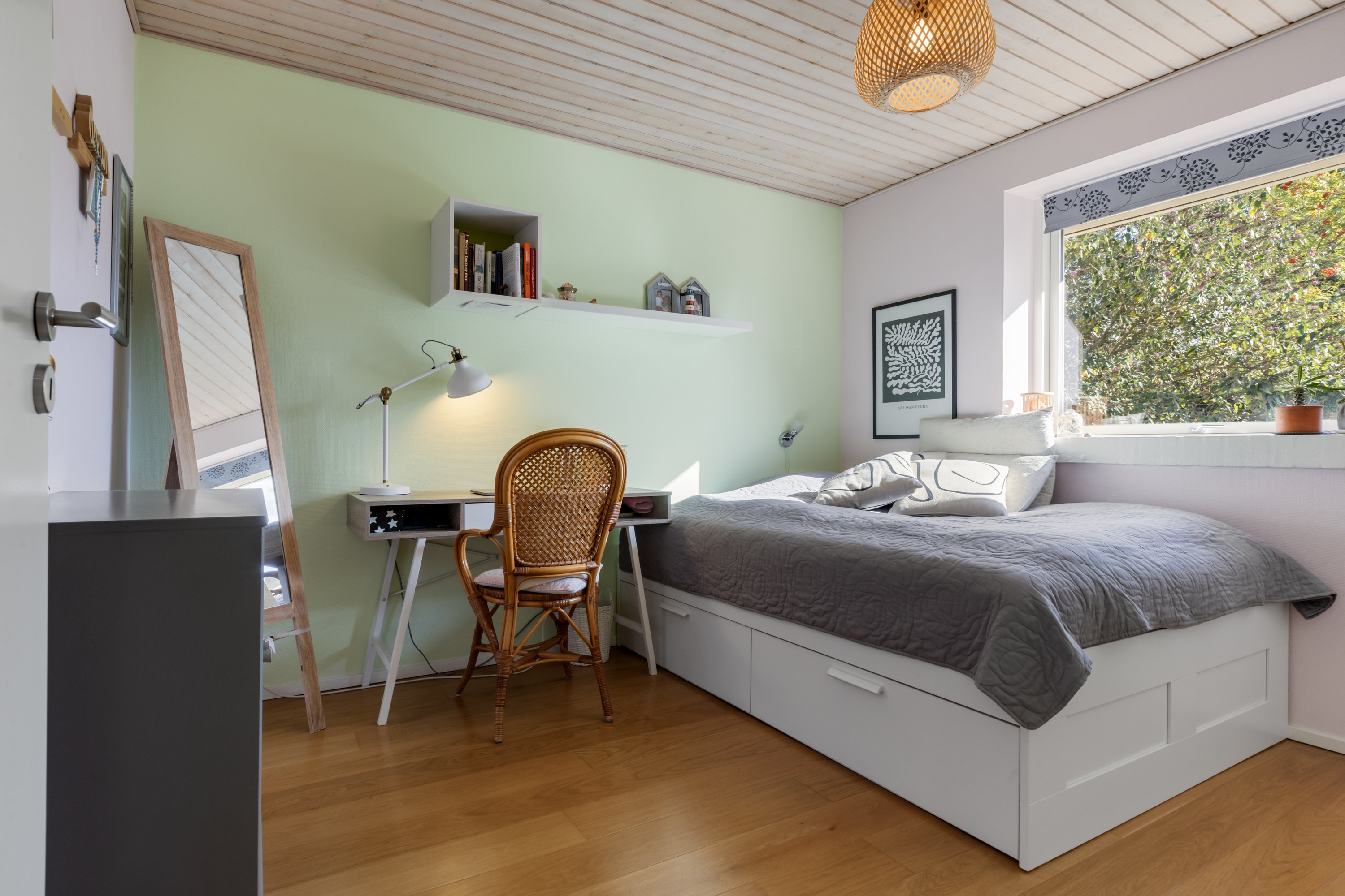 Fremhævet  billede i fuldskærmstilstand. Billede af Lyrens Alle 30, 2770 Kastrup