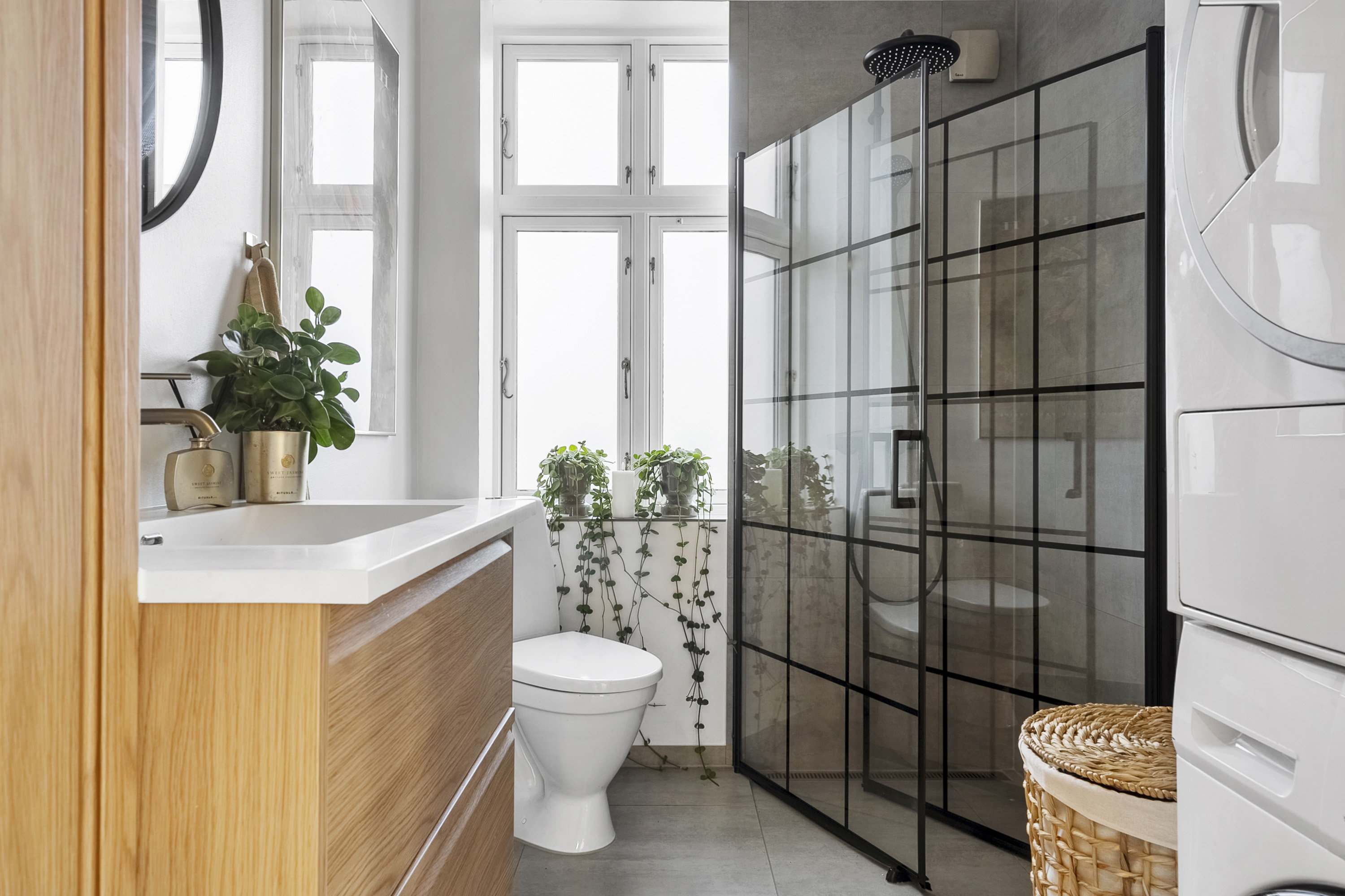 Fremhævet badeværelse billede i fuldskærmstilstand. Billede af Nørrebrogade 64, 8700 Horsens