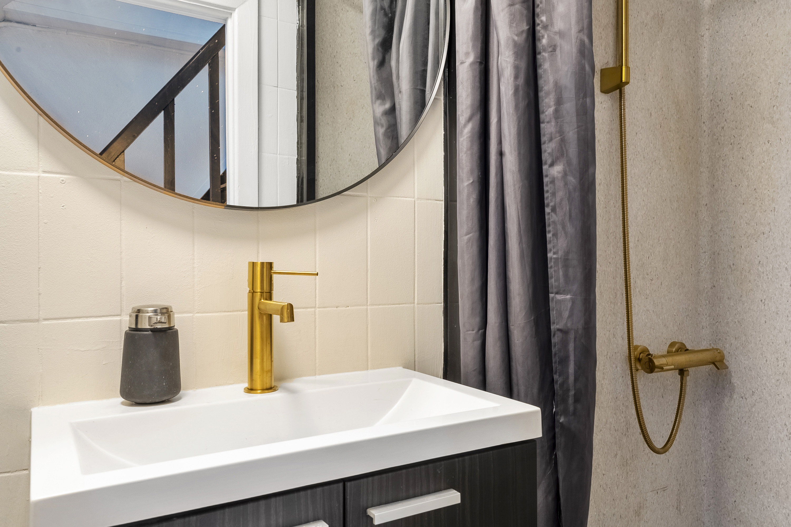 Fremhævet badeværelse billede i fuldskærmstilstand. Billede af Nørrebrogade 64, 8700 Horsens