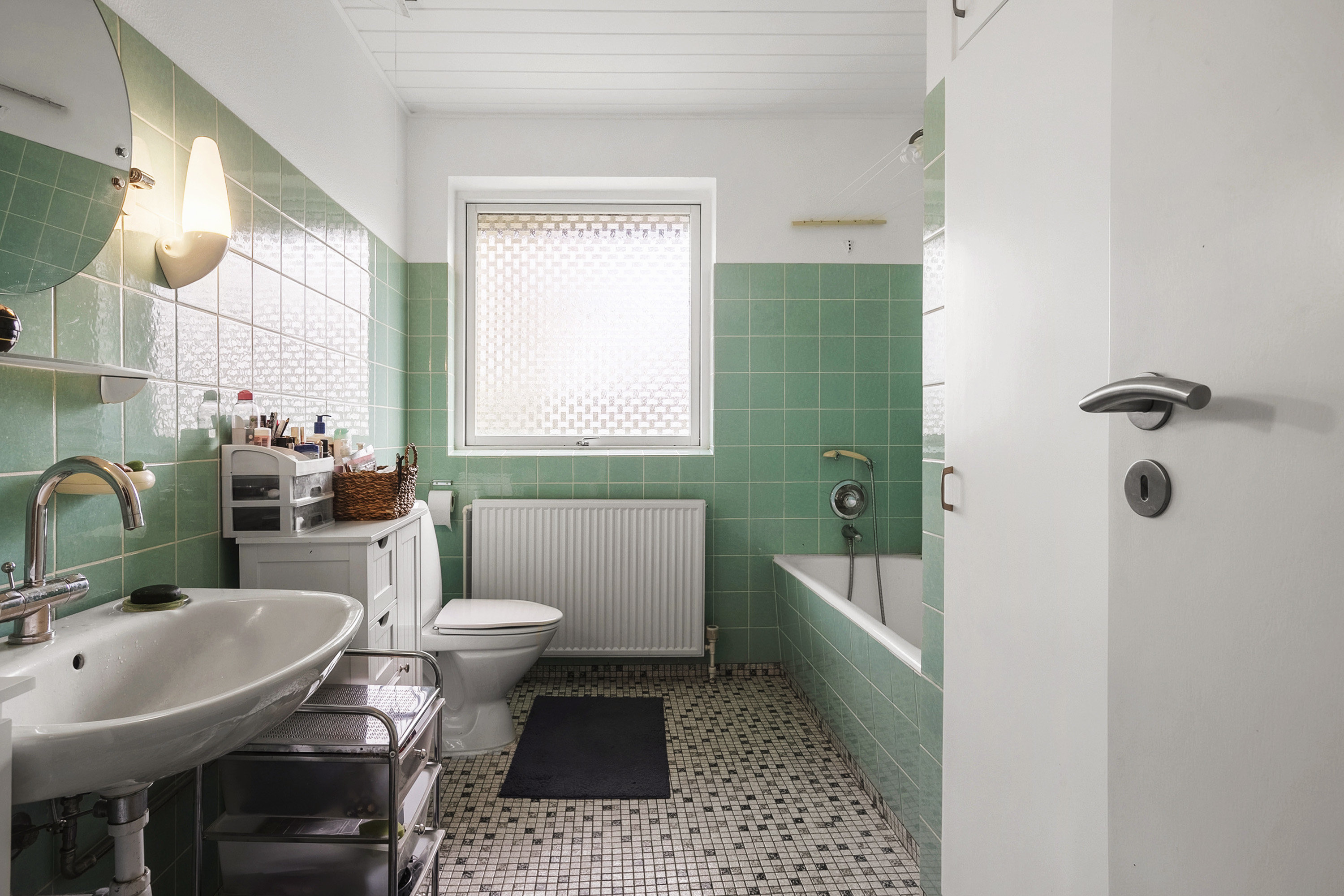 Fremhævet badeværelse billede i fuldskærmstilstand. Billede af Pilevej 5, 6600 Vejen