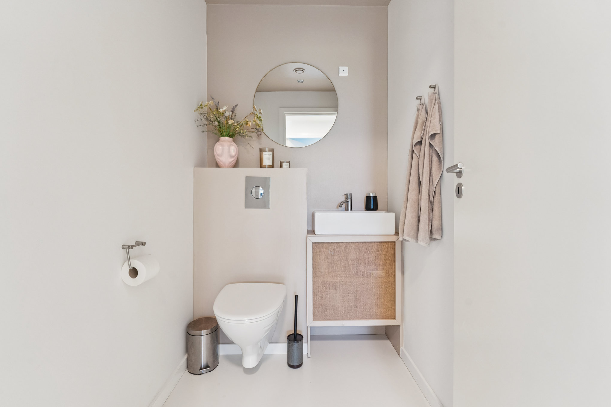 Fremhævet badeværelse billede i fuldskærmstilstand. Billede af Skovmærkebakken 25, 8930 Randers NØ