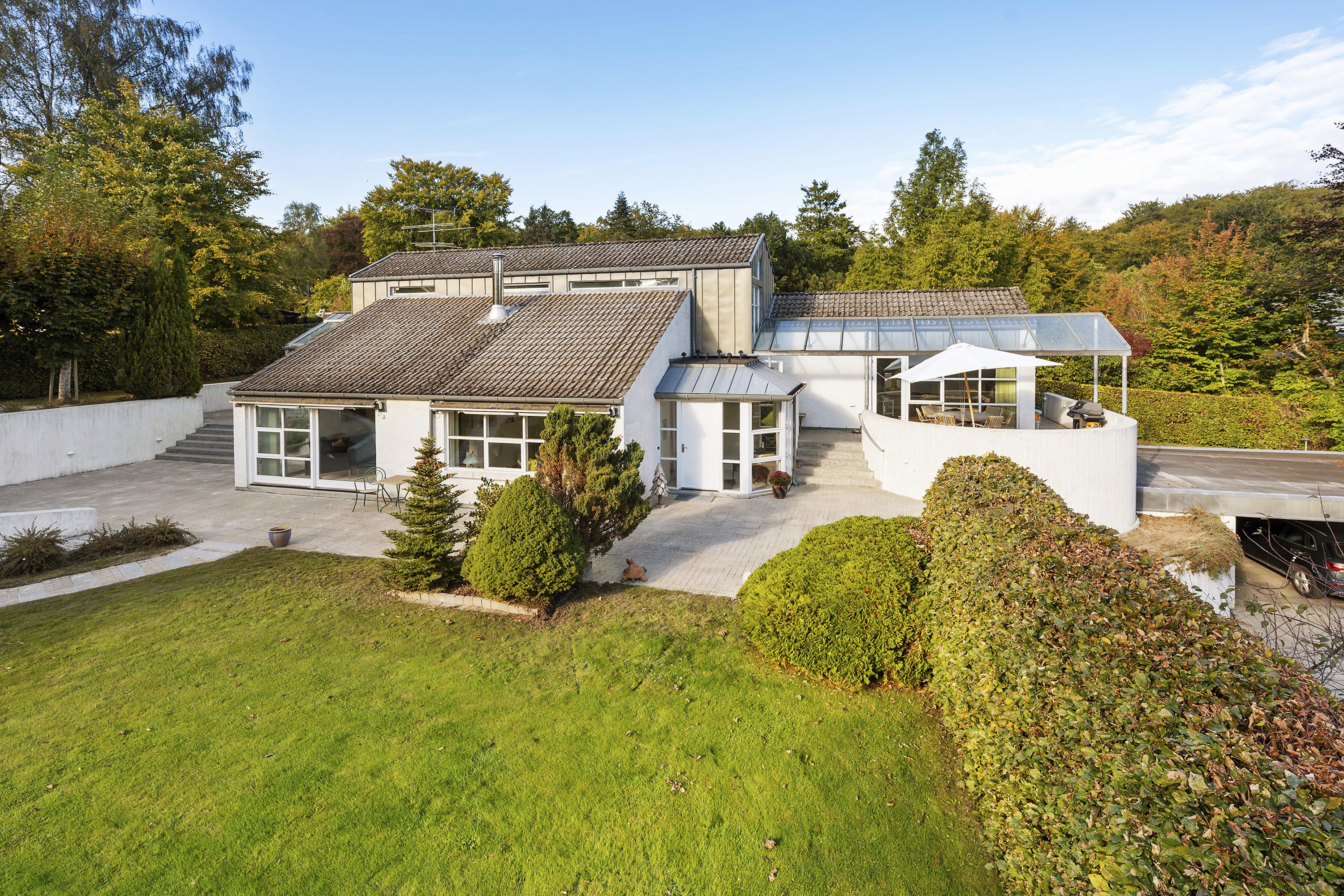 Miniaturebillede 1: ejendommen. Billede af Rosenvej 18, Trørød, 2950 Vedbæk