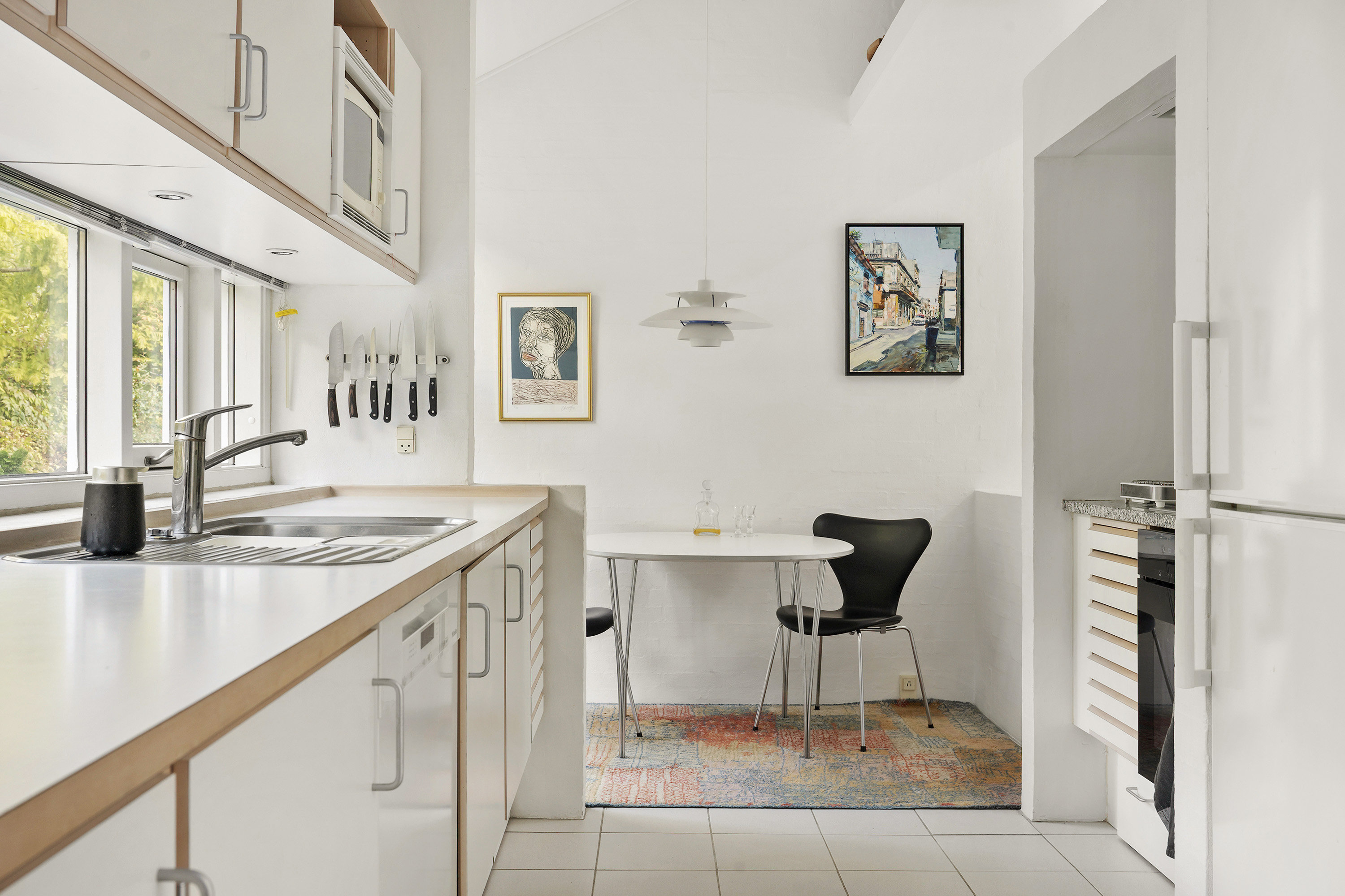 Fremhævet køkken billede i fuldskærmstilstand. Billede af Rosenvej 18, Trørød, 2950 Vedbæk