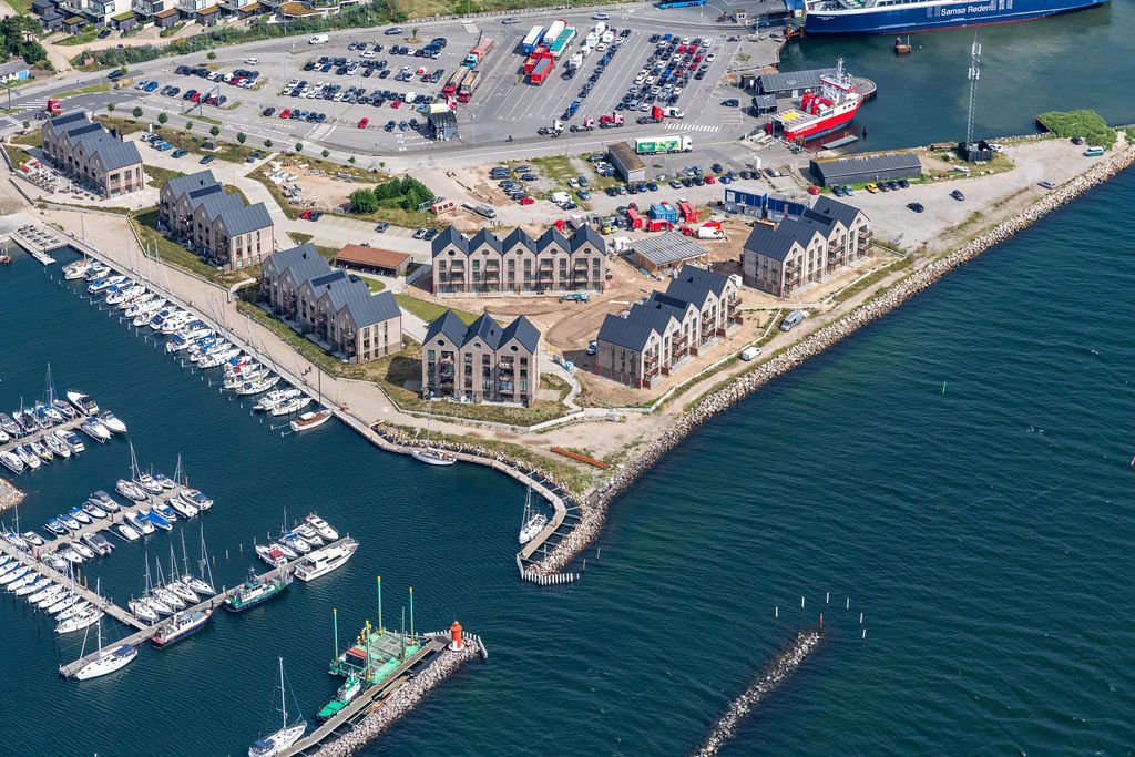 Fremhævet  billede i fuldskærmstilstand. Billede af Færgebyen 16, 1. 2., Hou, 8300 Odder