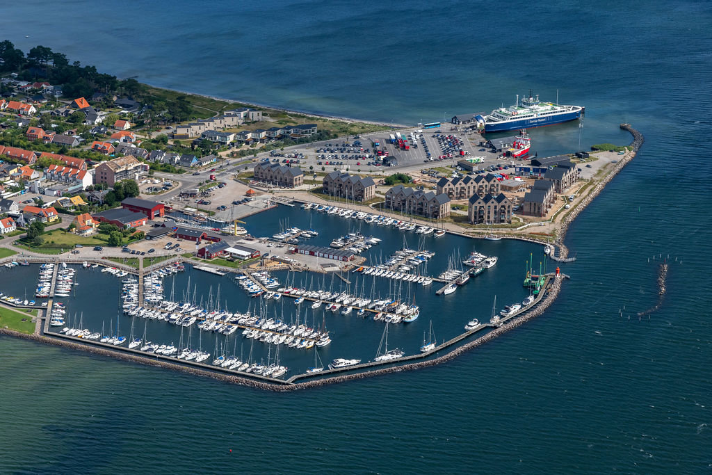 Fremhævet  billede i fuldskærmstilstand. Billede af Færgebyen 16, 1. 2., Hou, 8300 Odder