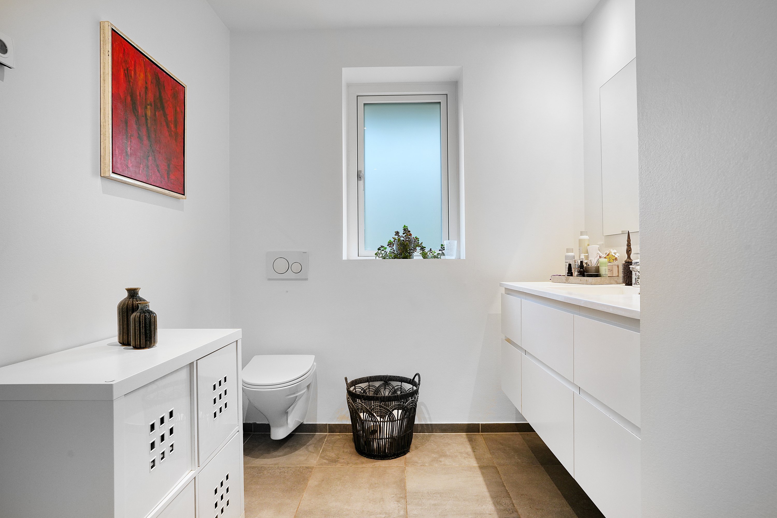 Fremhævet badeværelse billede i fuldskærmstilstand. Billede af Elmevej 1C, 4622 Havdrup