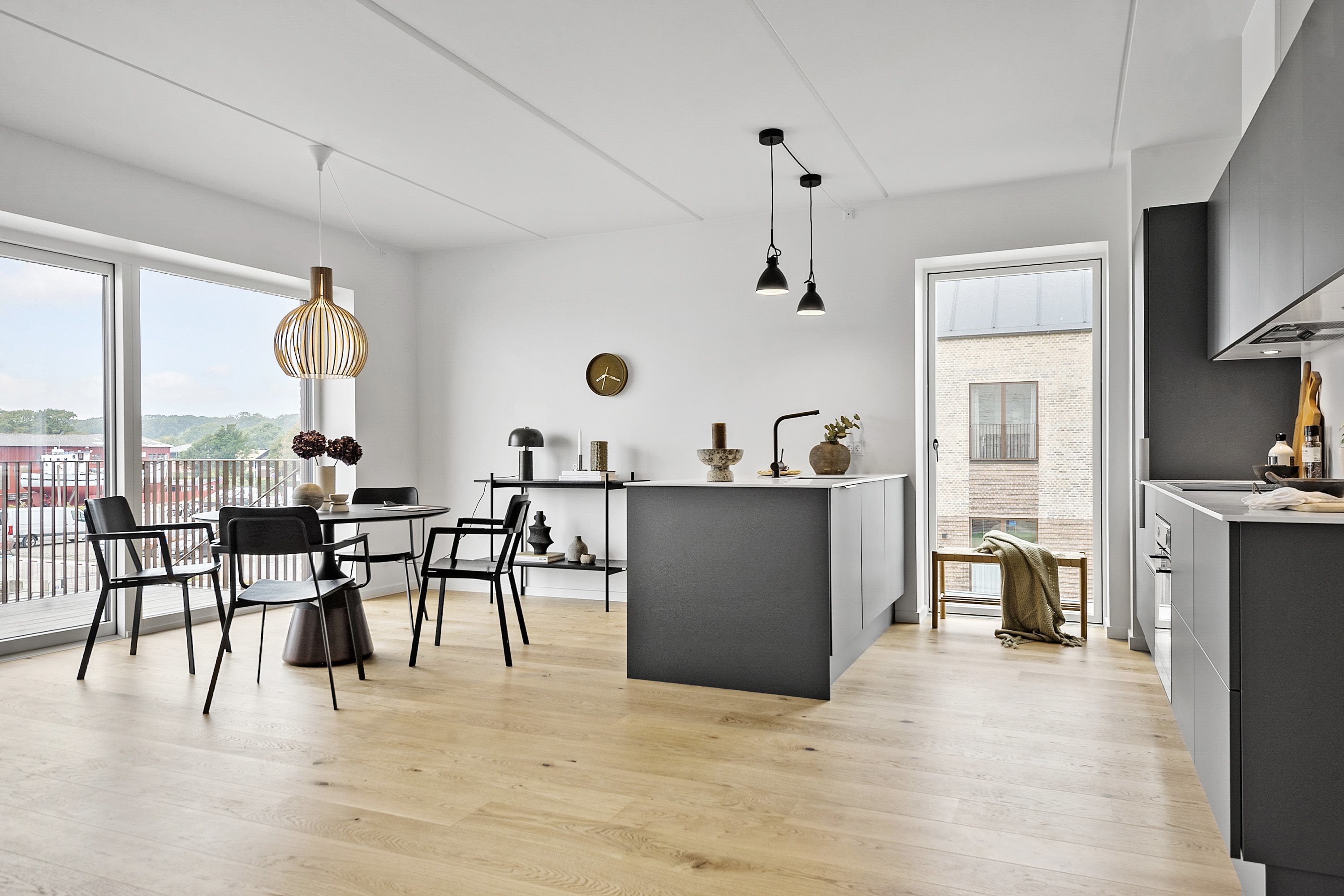 Fremhævet  billede i fuldskærmstilstand. Billede af Færgebyen 38, 2. 3., Hou, 8300 Odder