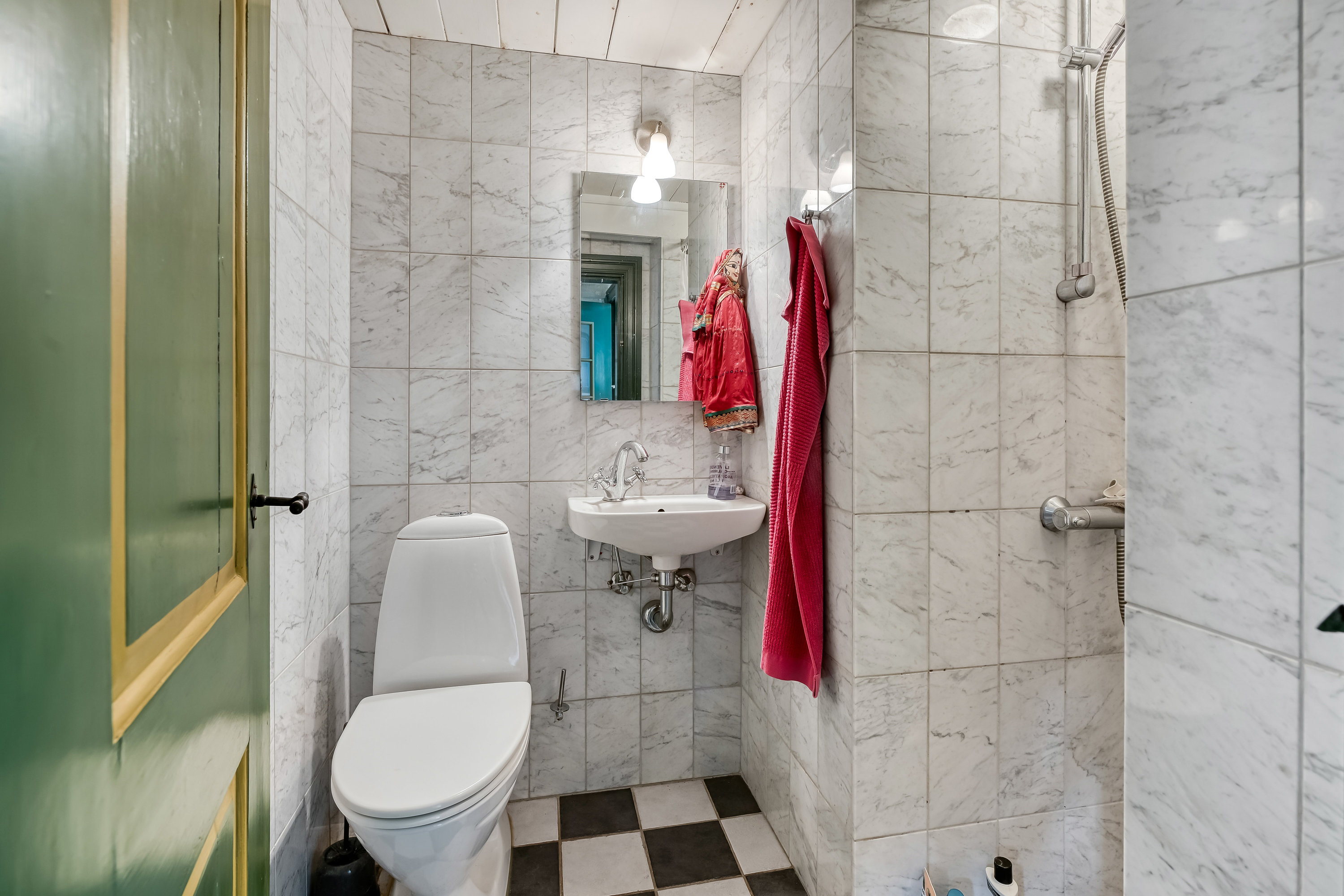 Fremhævet badeværelse billede i fuldskærmstilstand. Billede af Mellemgaden 27, Nordby, 6720 Fanø