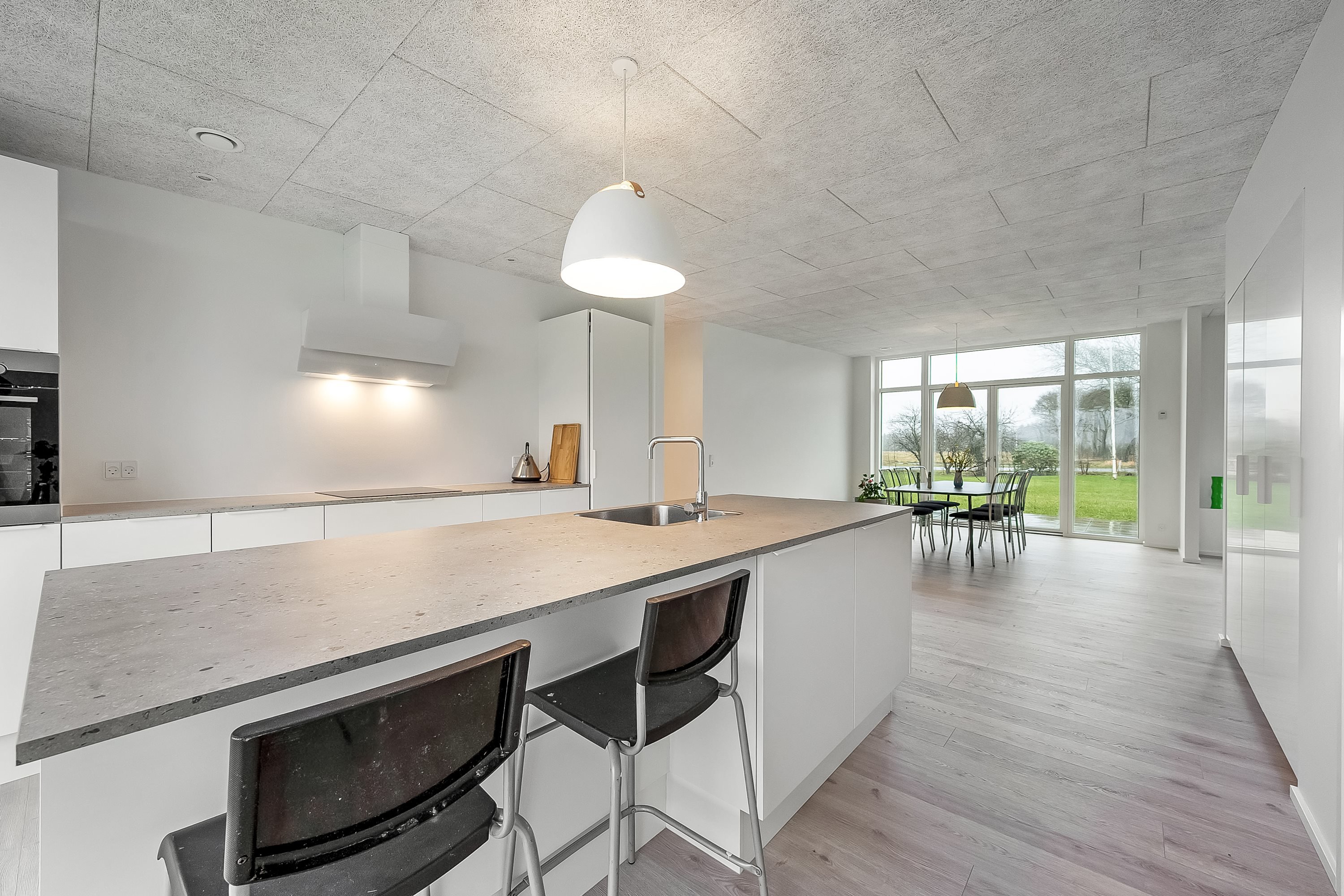 Miniaturebillede 1: køkken alrum . Billede af Tarmvej 94, Lønborg, 6880 Tarm