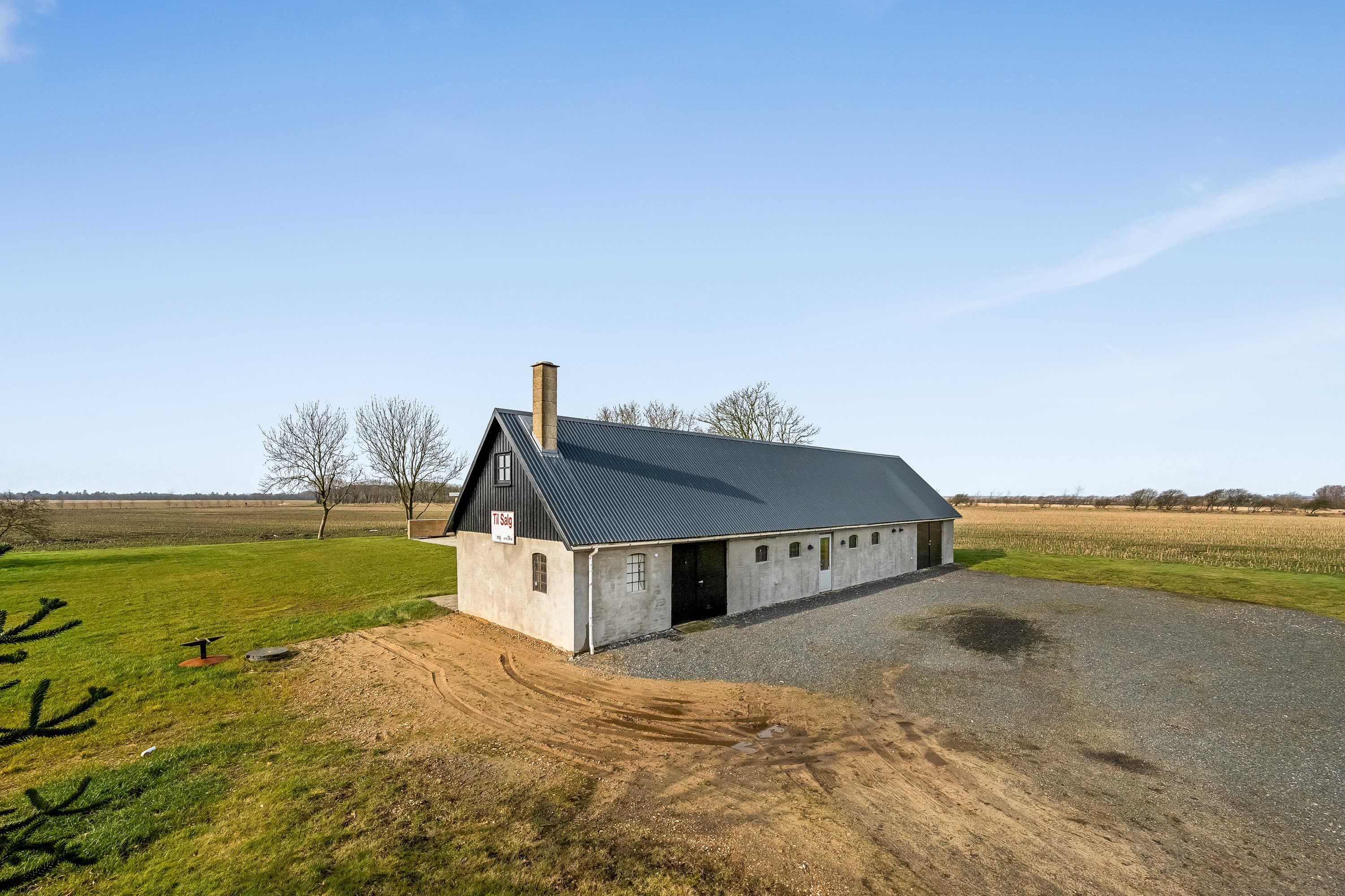 Fremhævet facade billede i fuldskærmstilstand. Billede af Tarmvej 94, Lønborg, 6880 Tarm