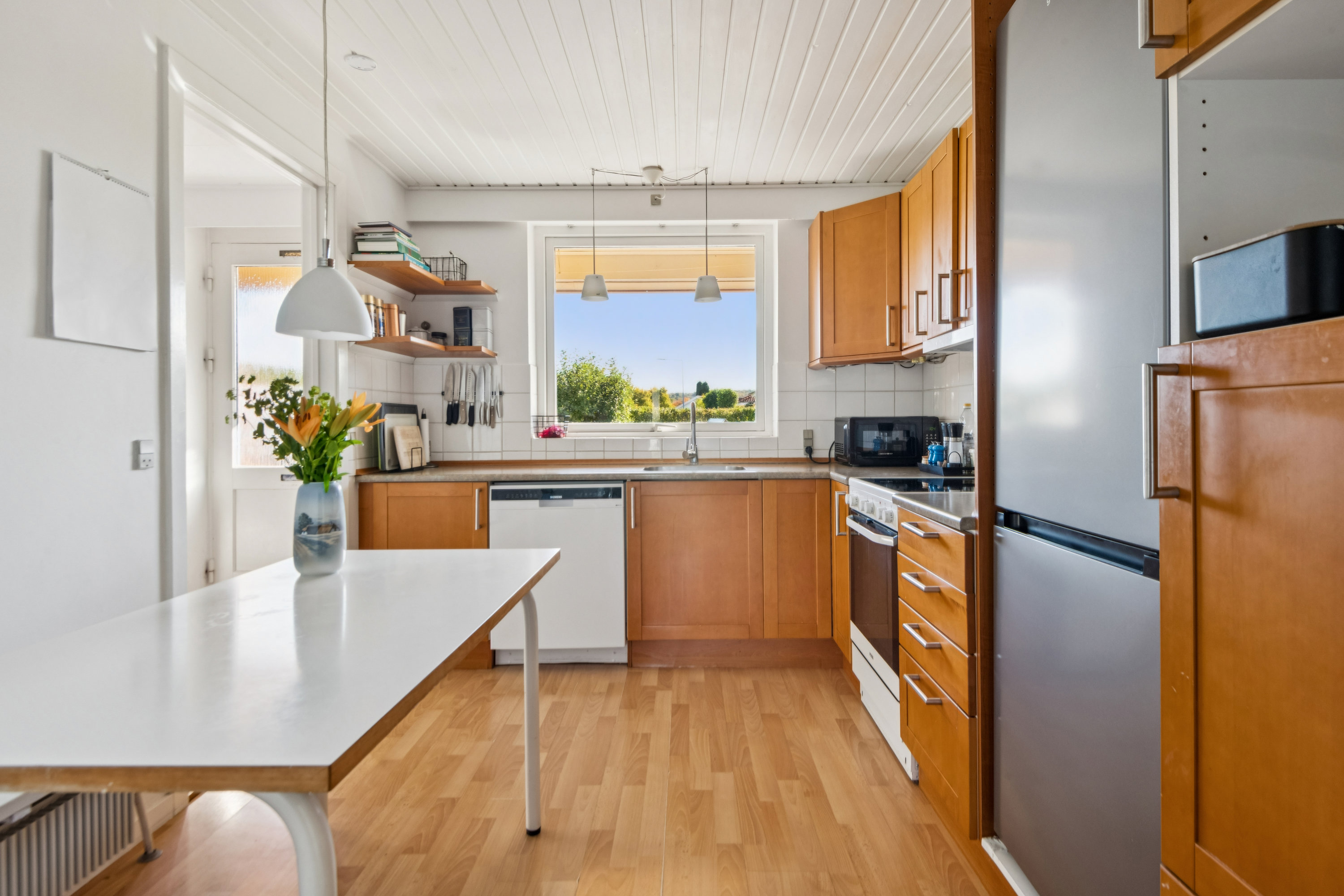 Fremhævet køkken billede i fuldskærmstilstand. Billede af Toppen 26, 9260 Gistrup