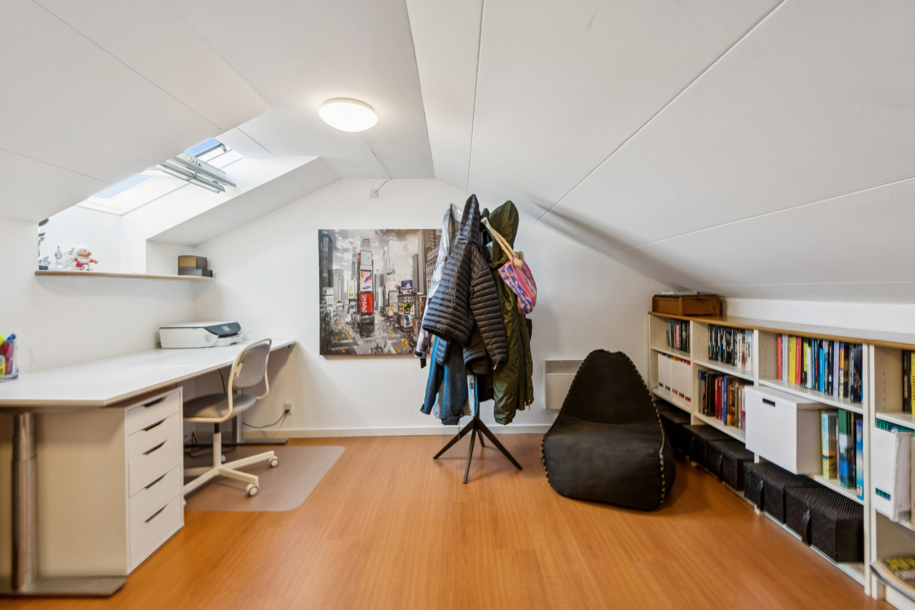 Fremhævet værelse billede i fuldskærmstilstand. Billede af Toppen 26, 9260 Gistrup