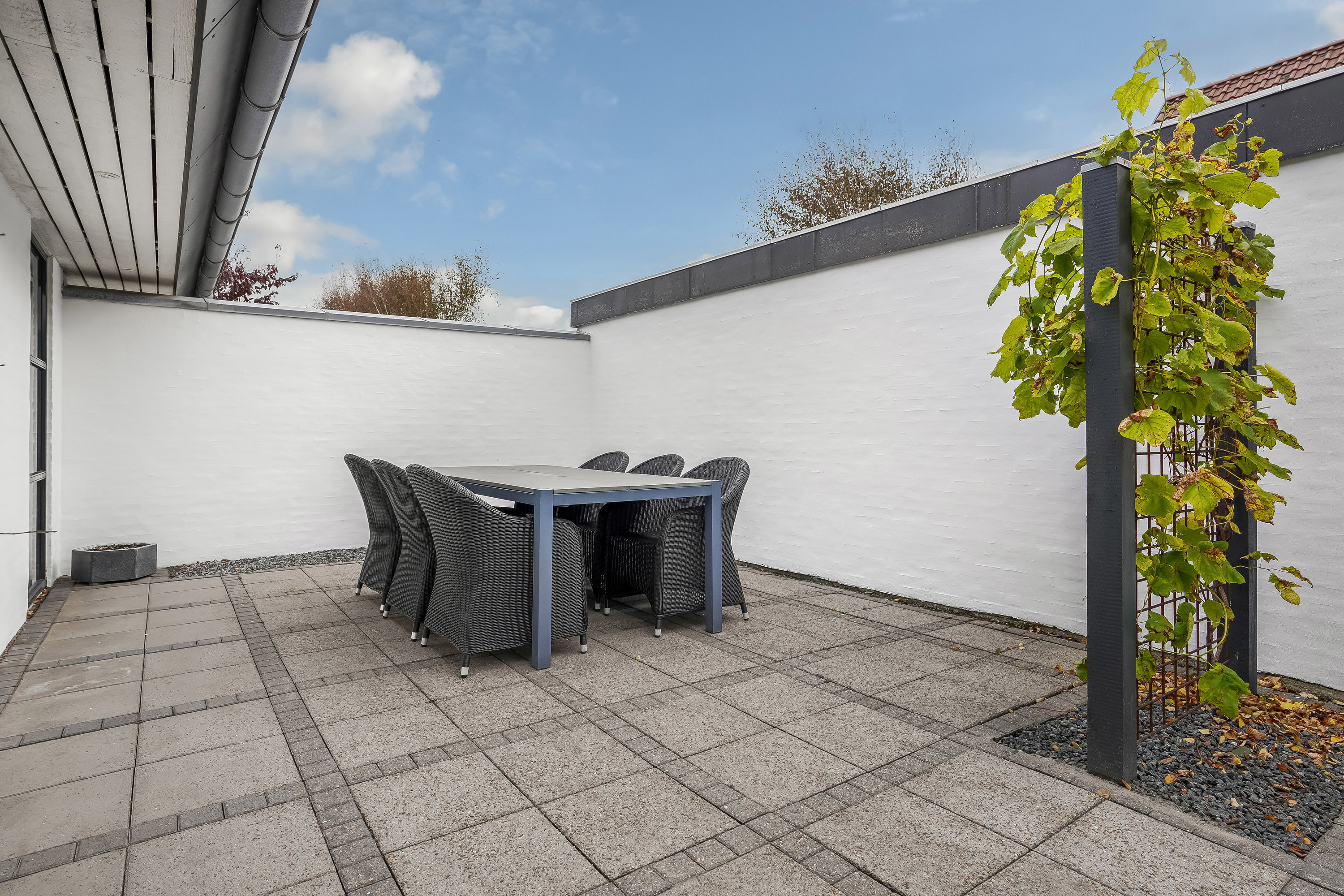 Fremhævet terrasse billede i fuldskærmstilstand. Billede af Liljevænget 20, Hjerting, 6710 Esbjerg V