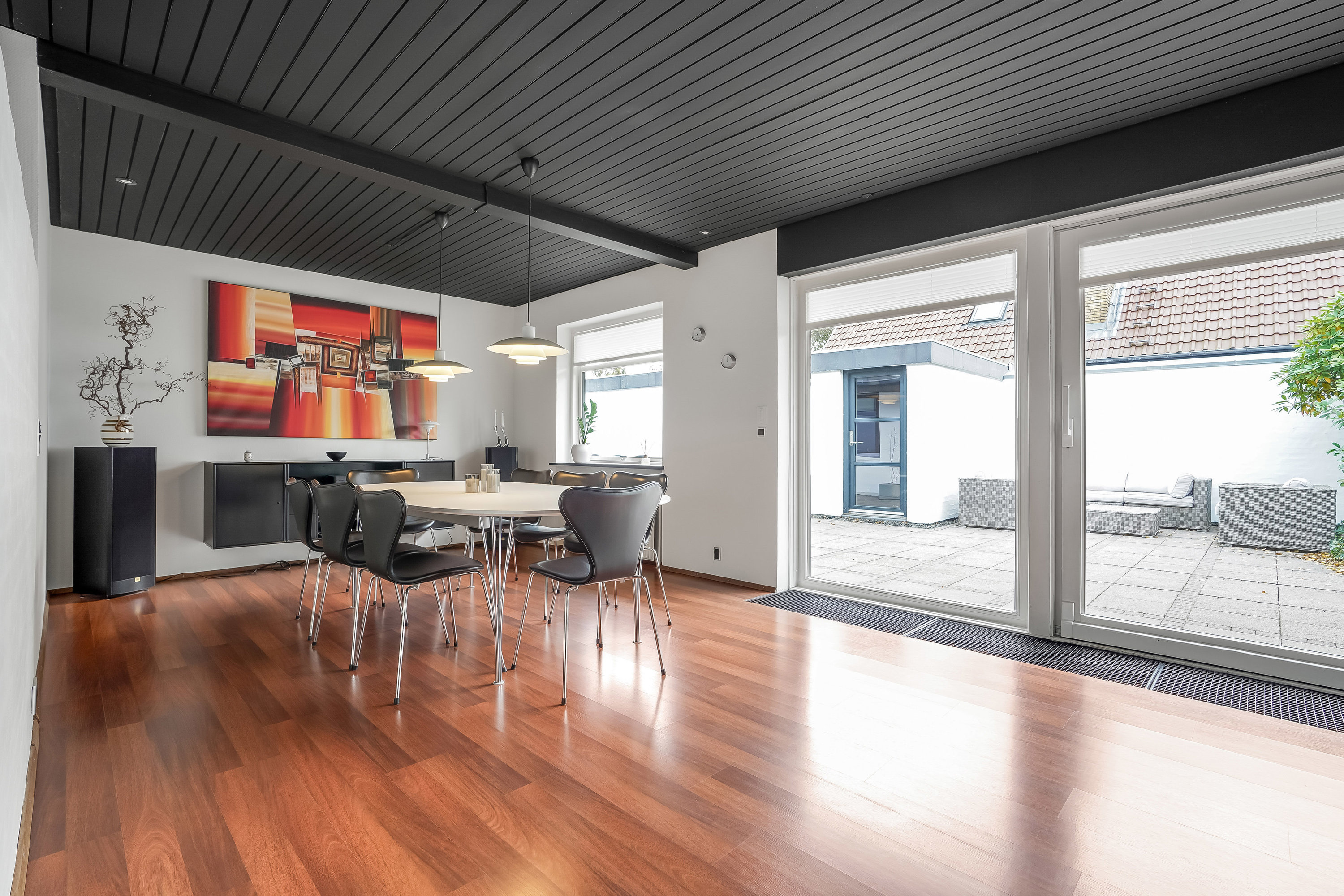 Fremhævet stue billede i fuldskærmstilstand. Billede af Liljevænget 20, Hjerting, 6710 Esbjerg V