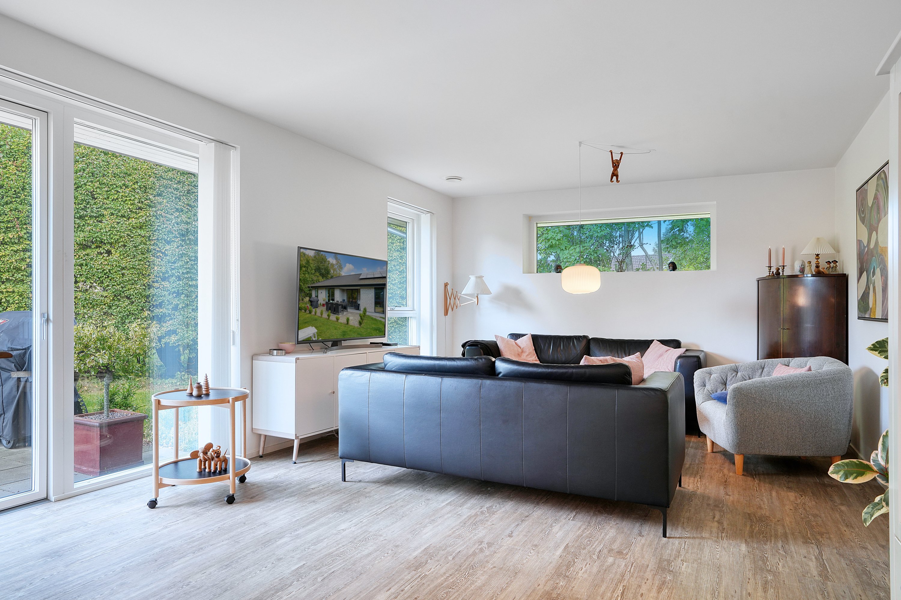 Fremhævet stue billede i fuldskærmstilstand. Billede af Elmevej 1C, 4622 Havdrup