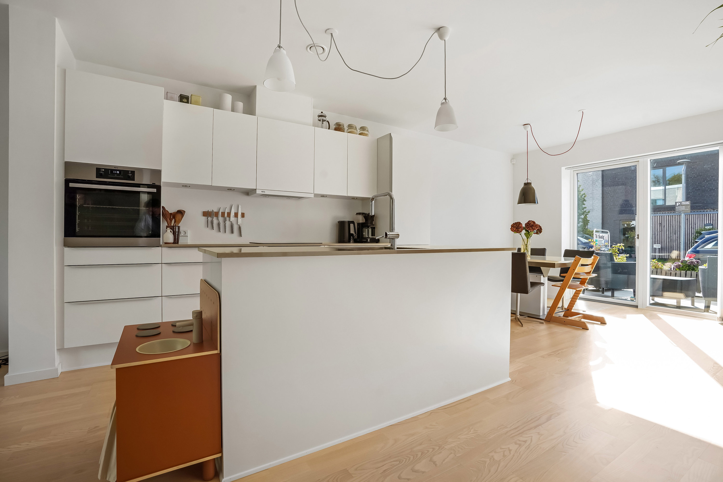 Fremhævet køkken billede i fuldskærmstilstand. Billede af Guldrankevej 92, 5200 Odense V