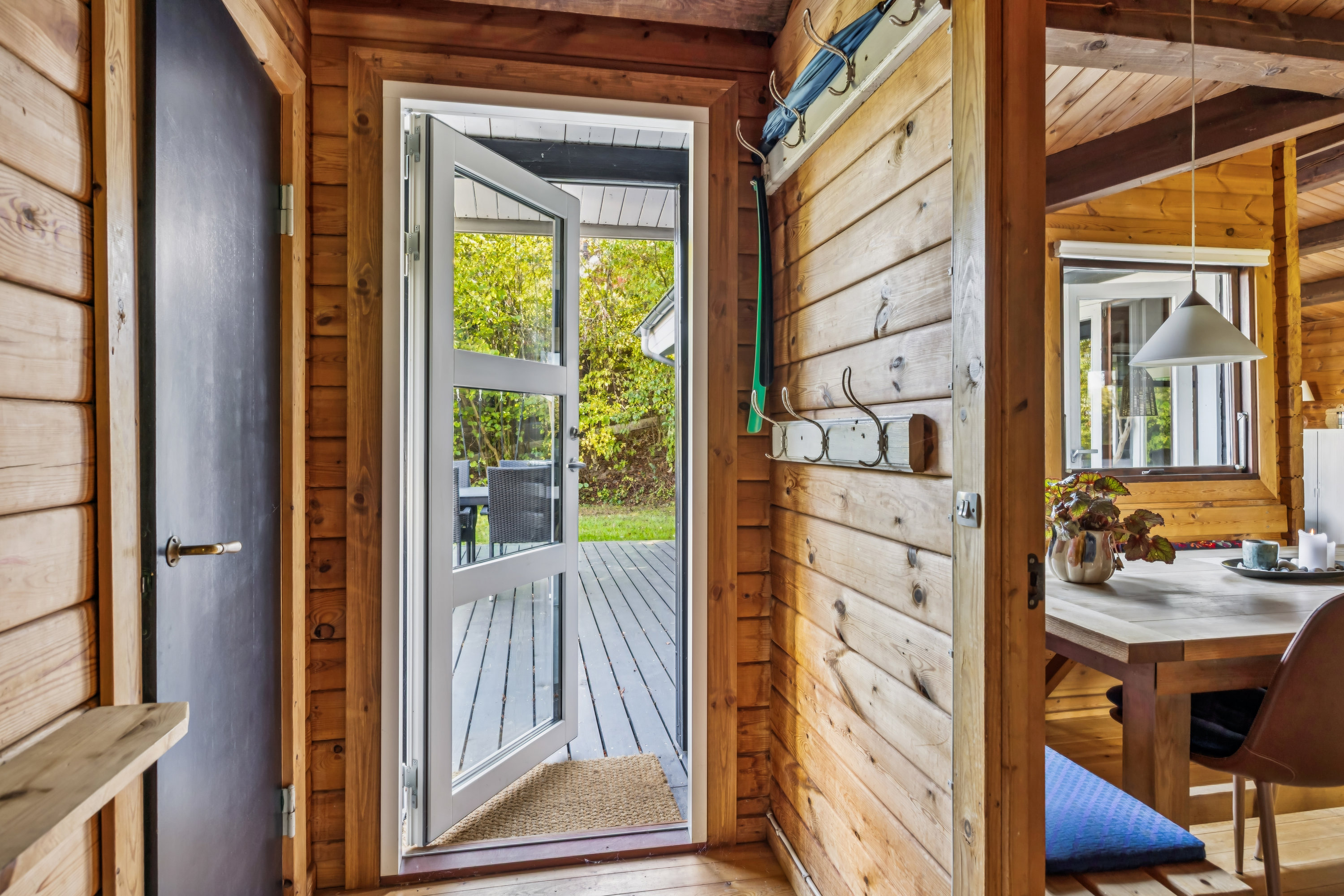 Fremhævet gang billede i fuldskærmstilstand. Billede af Tværvangen 12, Boeslum, 8400 Ebeltoft