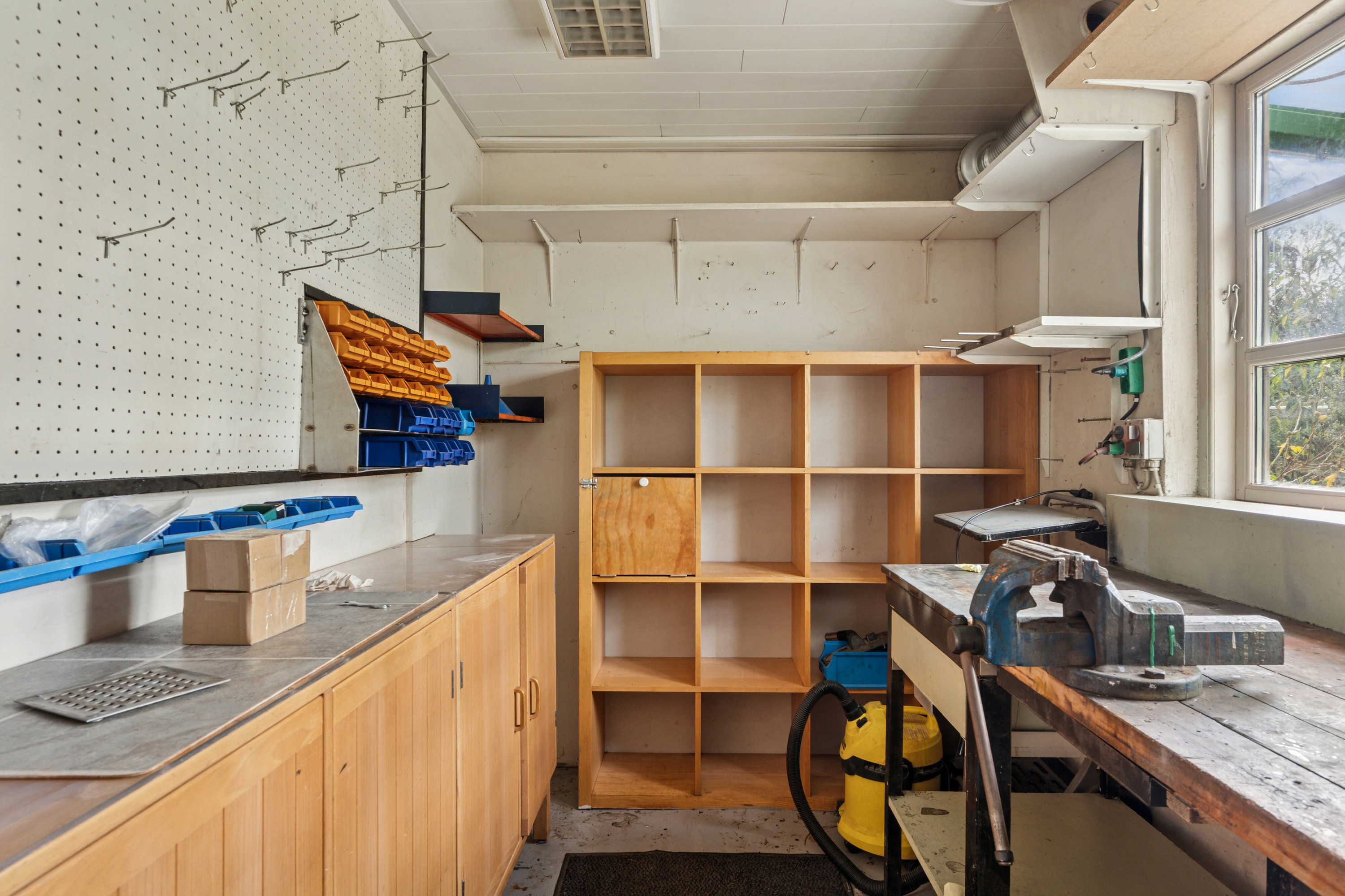 Fremhævet arbejdsværelse billede i fuldskærmstilstand. Billede af Bogensevej 358, Næsbyhoved-Broby, 5270 Odense N