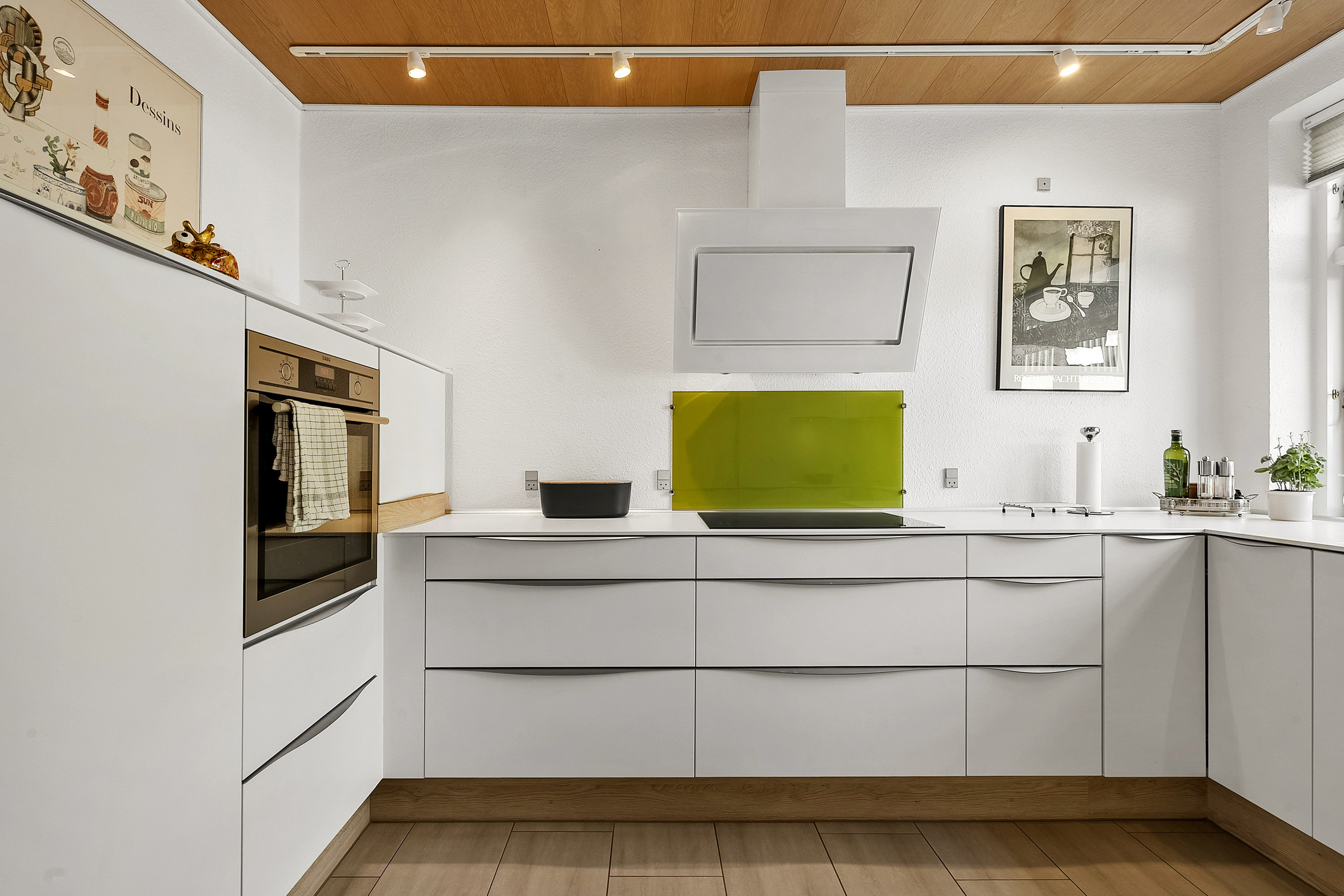 Fremhævet køkken billede i fuldskærmstilstand. Billede af Sønderborgvej 94, Sønder-Hostrup, 6200 Aabenraa