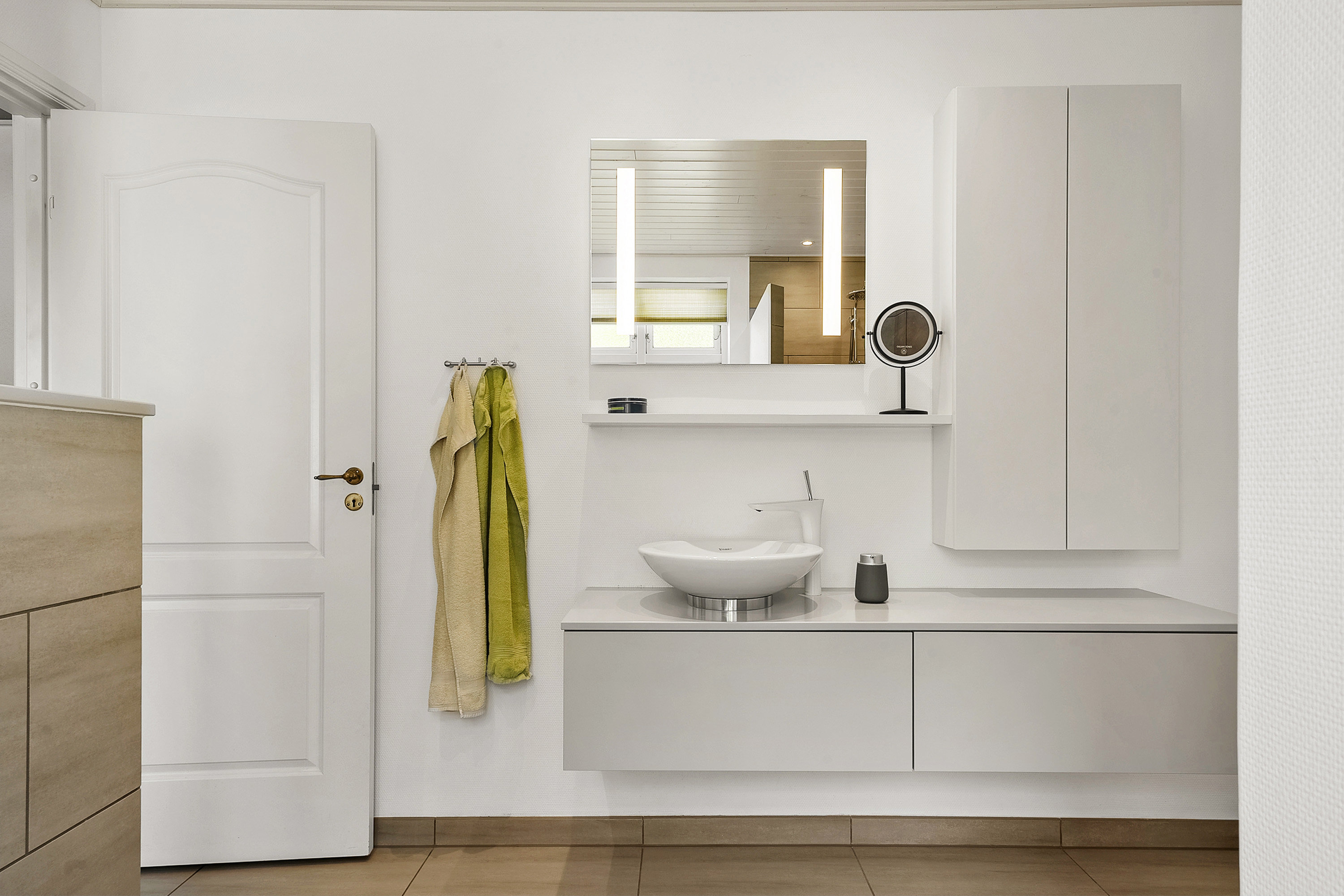 Fremhævet badeværelse billede i fuldskærmstilstand. Billede af Sønderborgvej 94, Sønder-Hostrup, 6200 Aabenraa