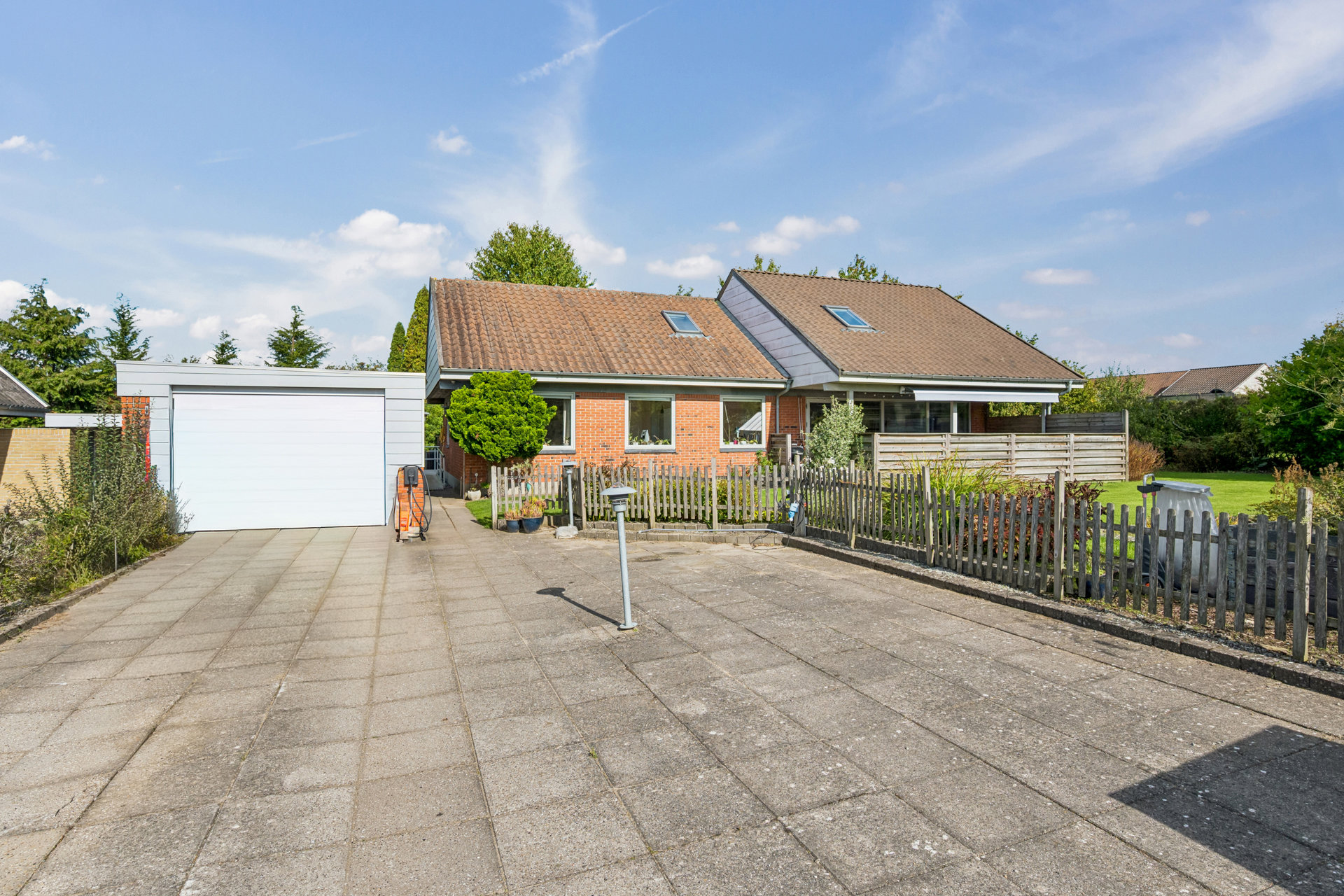 Fremhævet  billede i fuldskærmstilstand. Billede af Rønvangen 116, 8382 Hinnerup