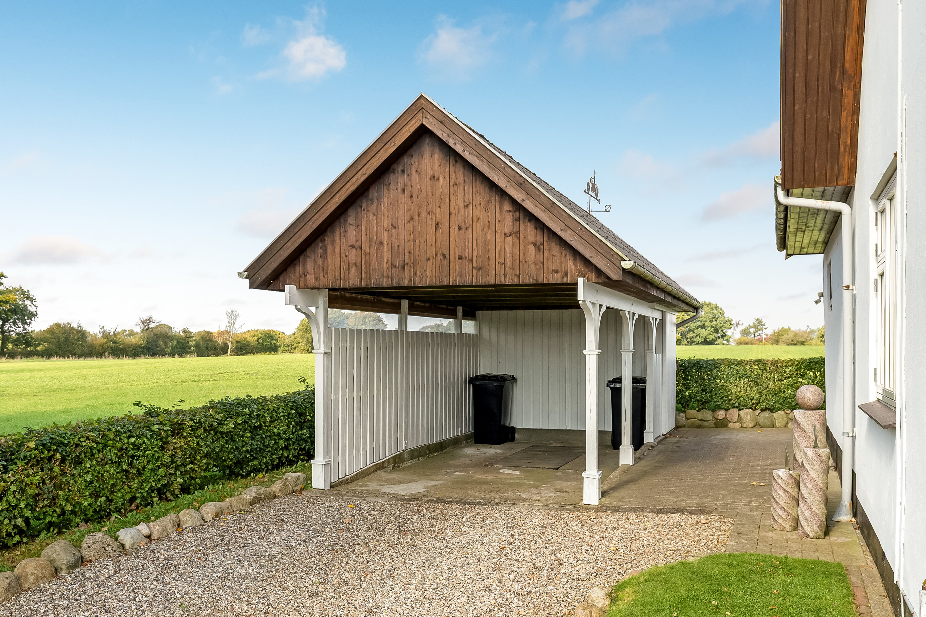 Fremhævet carport billede i fuldskærmstilstand. Billede af Drenderupvej 10, Ødis Bramdr, 6580 Vamdrup