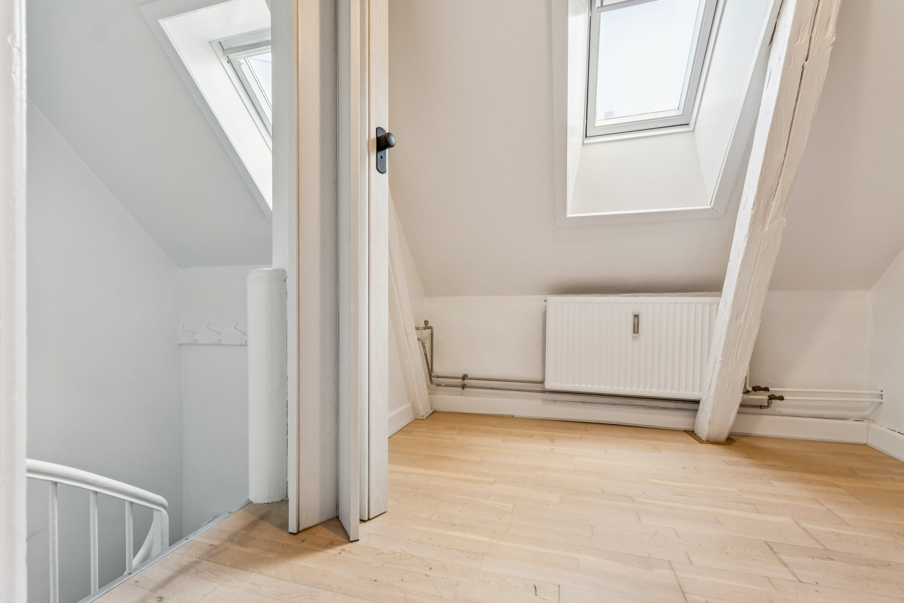 Fremhævet værelse billede i fuldskærmstilstand. Billede af Øster Farimagsgade 25, 2., 2100 København Ø