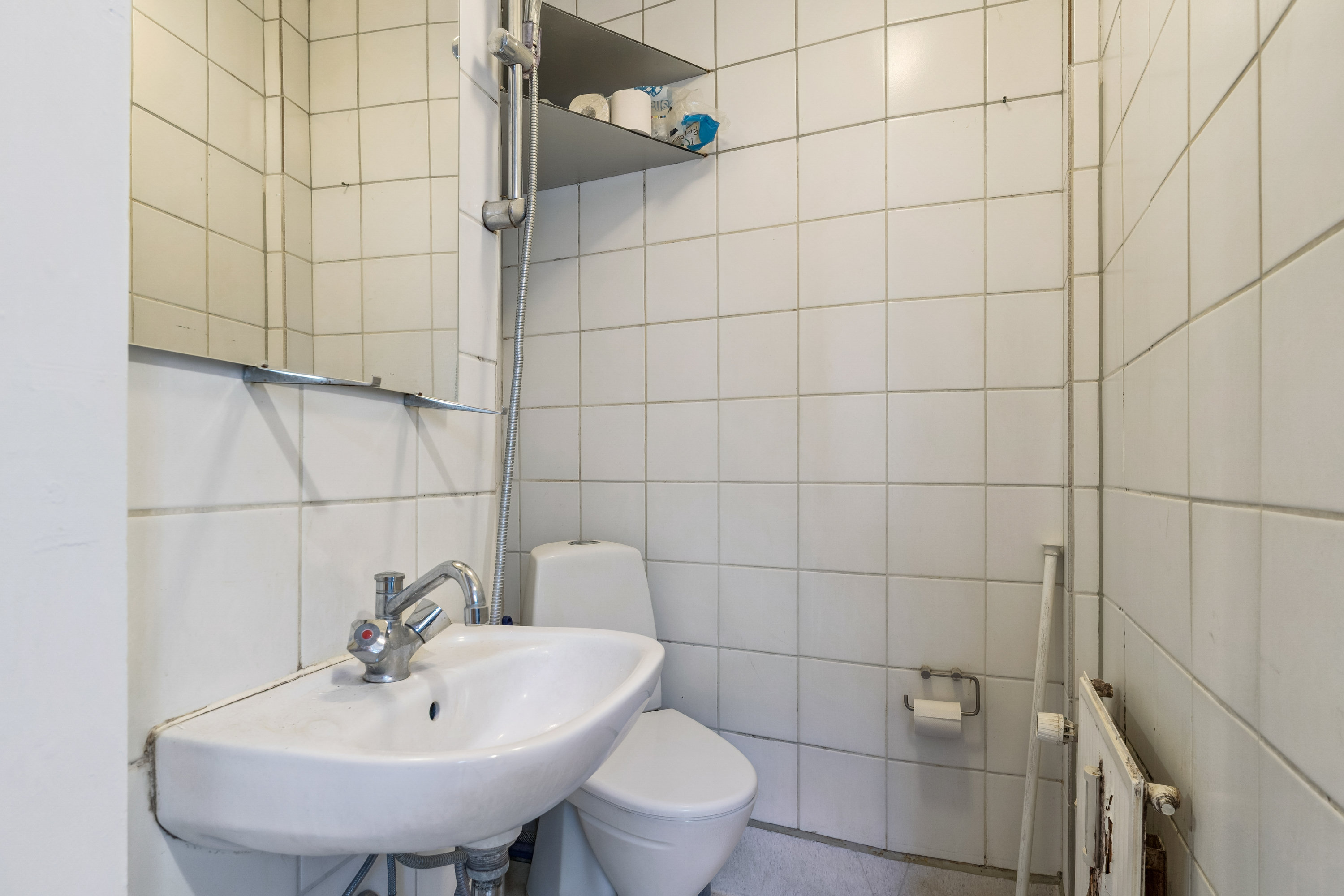 Fremhævet badeværelse billede i fuldskærmstilstand. Billede af Øster Farimagsgade 25, 2., 2100 København Ø