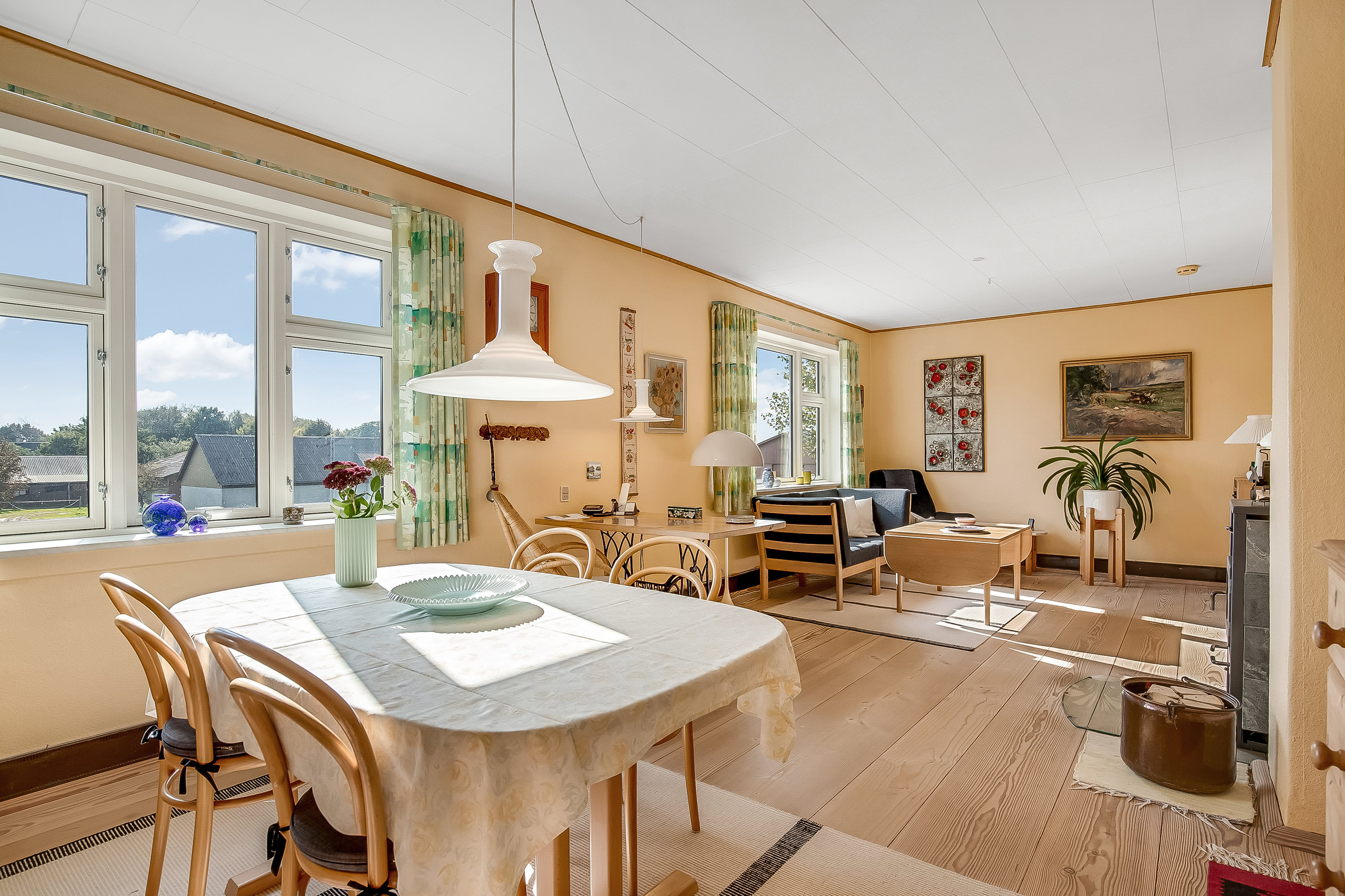 Miniaturebillede 2: stue. Billede af Drenderupvej 10, Ødis Bramdr, 6580 Vamdrup