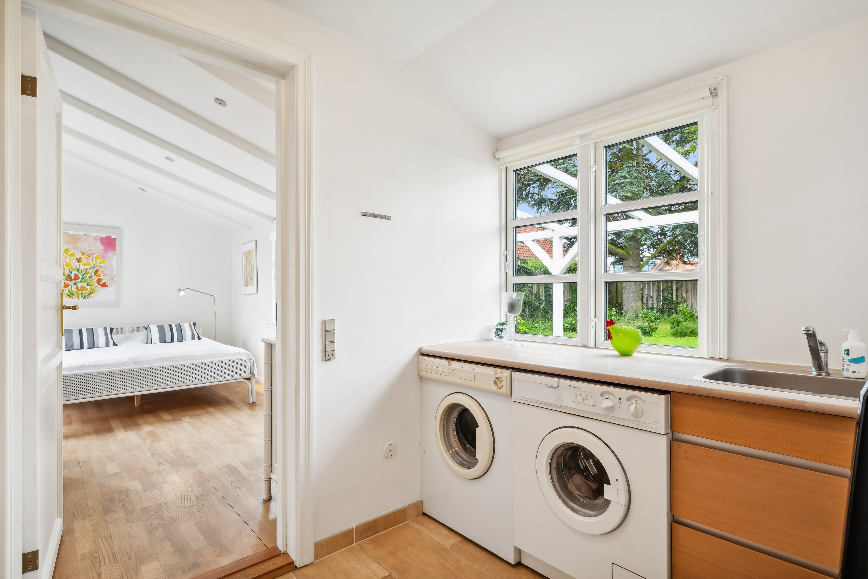 Fremhævet  billede i fuldskærmstilstand. Billede af Østerø Strandvej 18, 5800 Nyborg