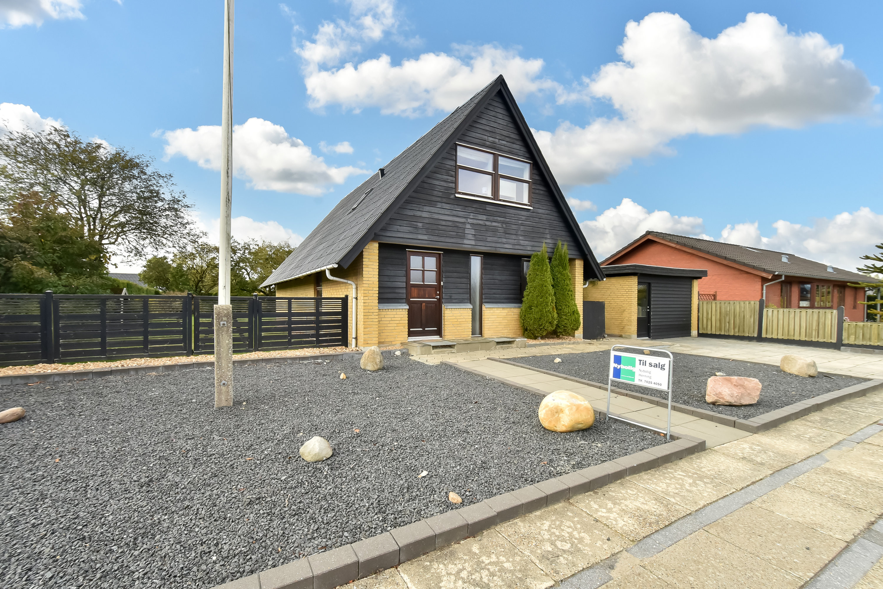 Fremhævet ejendommen billede i fuldskærmstilstand. Billede af Rugmarken 11, Hammerum, 7400 Herning