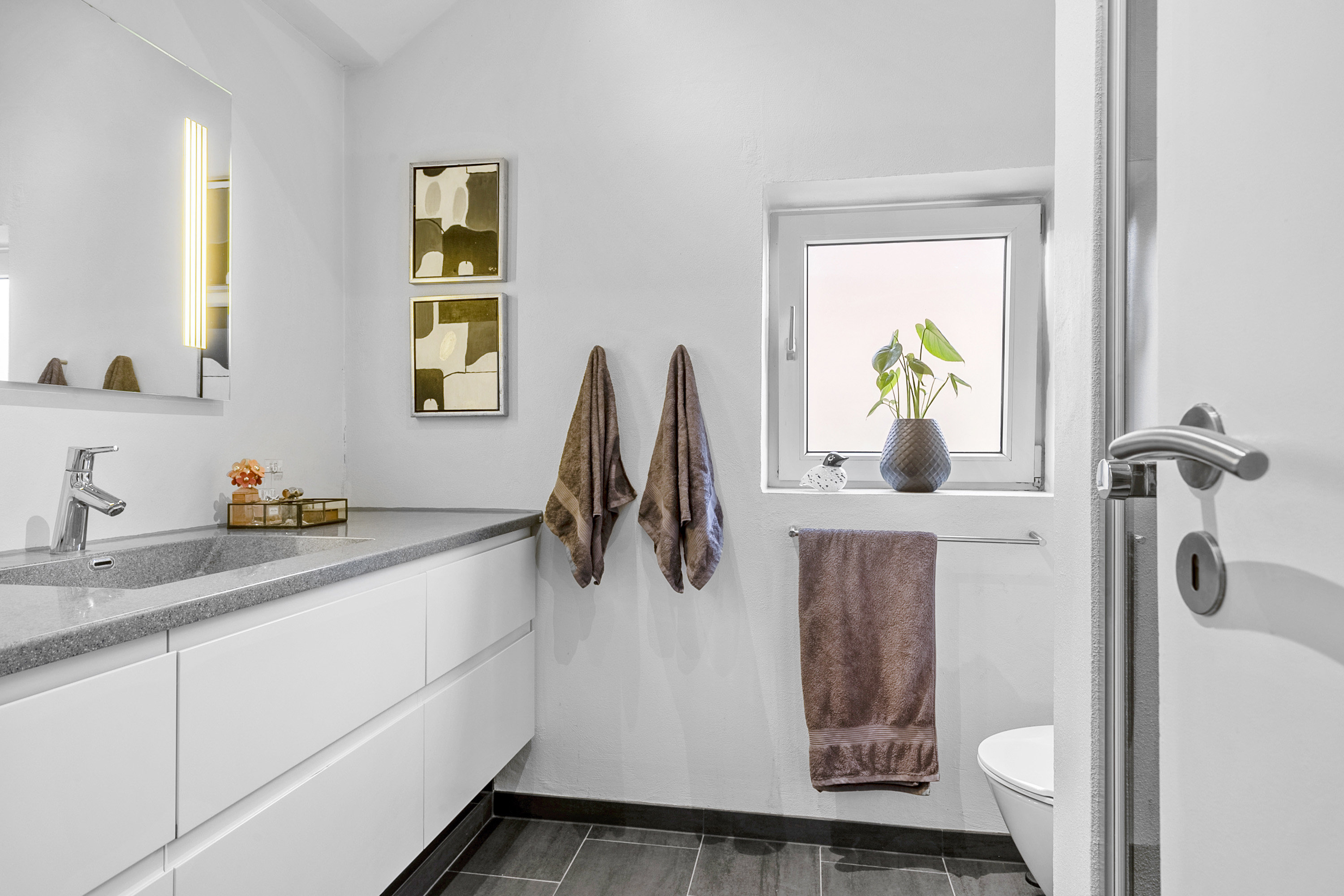 Fremhævet  billede i fuldskærmstilstand. Billede af Svend Trøst Vej 16, 8960 Randers SØ