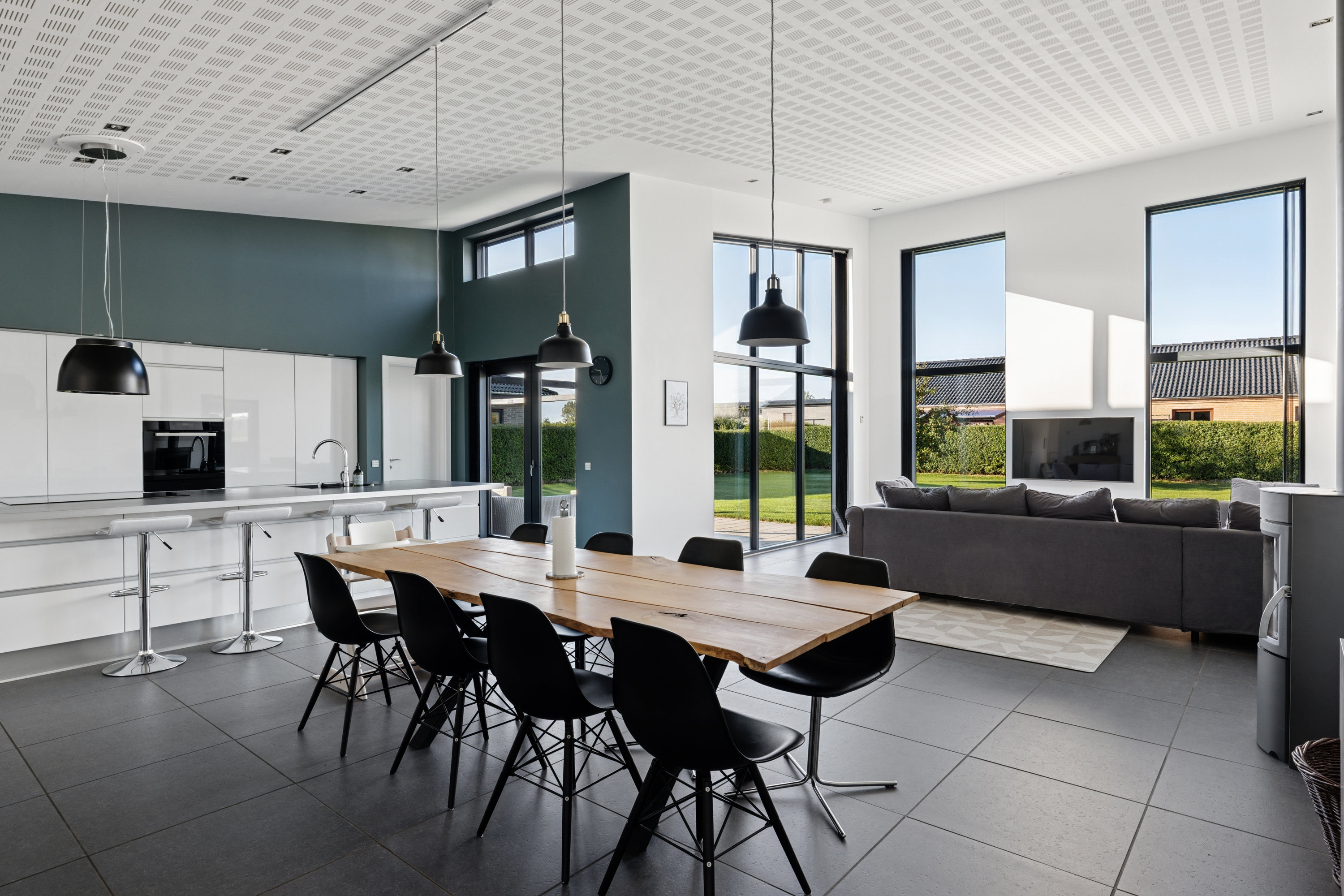 Fremhævet spisestue billede i fuldskærmstilstand. Billede af Nørreballe 58, 8832 Skals