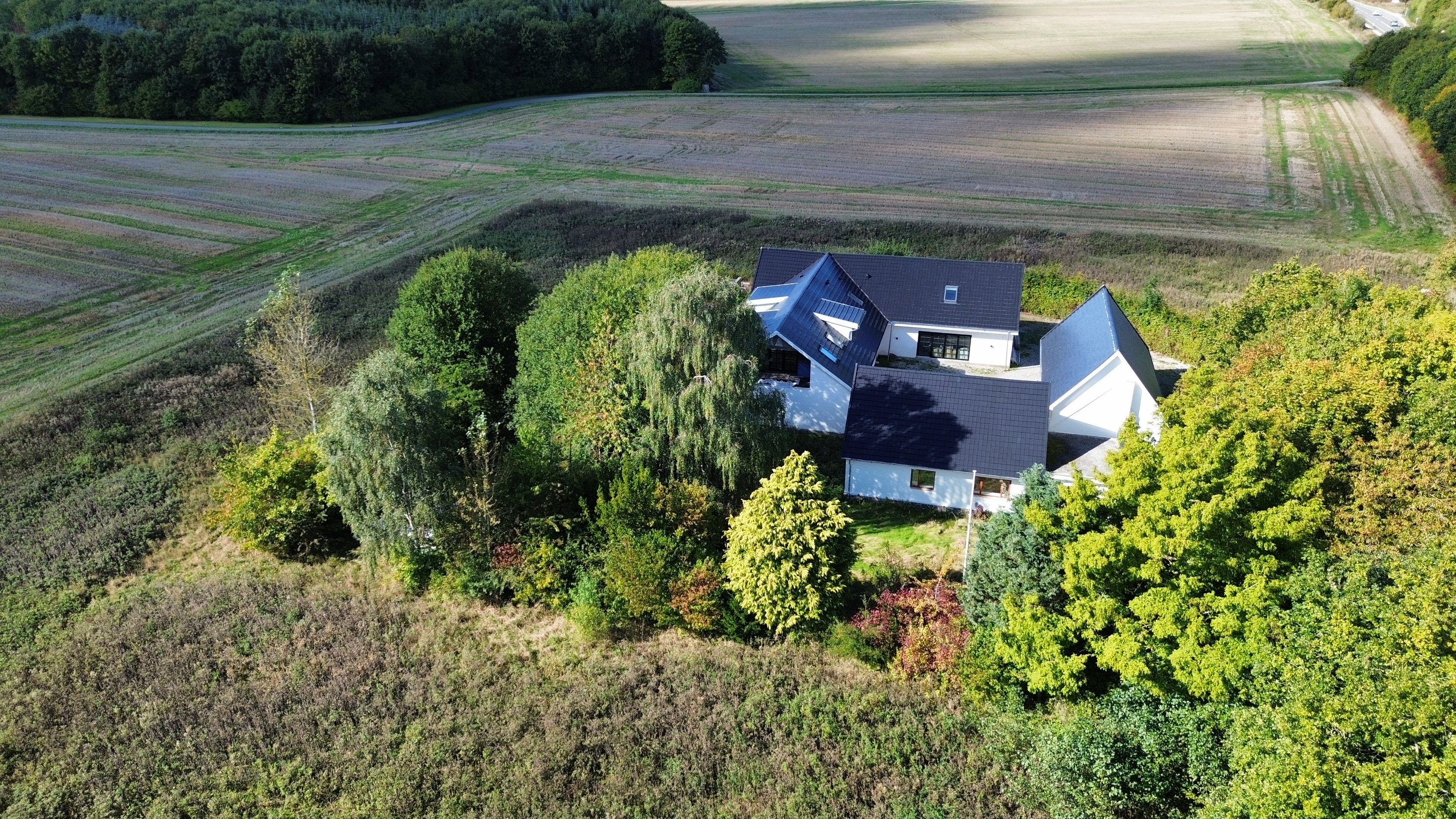 Fremhævet  billede i fuldskærmstilstand. Billede af Viborgvej 713, 8471 Sabro