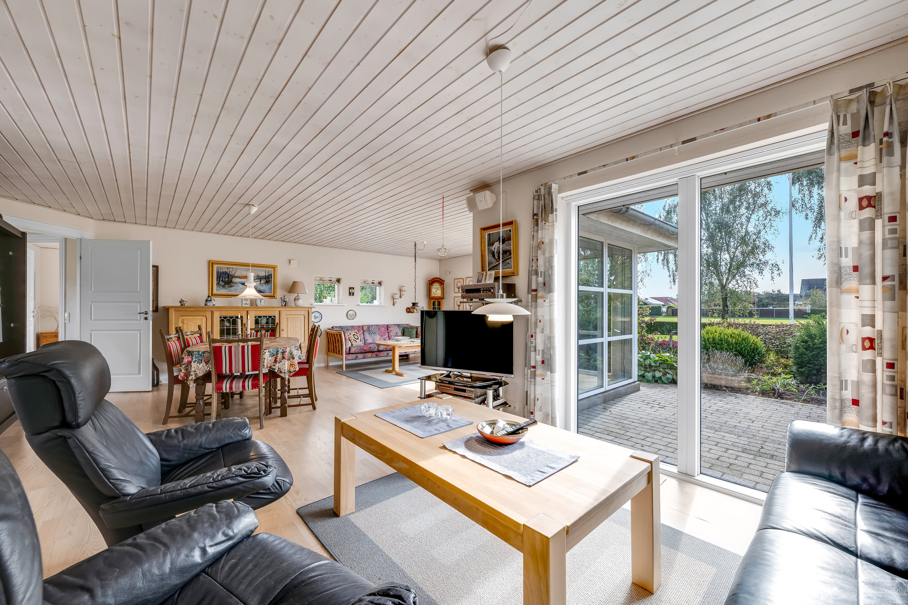 Fremhævet stue billede i fuldskærmstilstand. Billede af Gyvelvænget 13, 6920 Videbæk