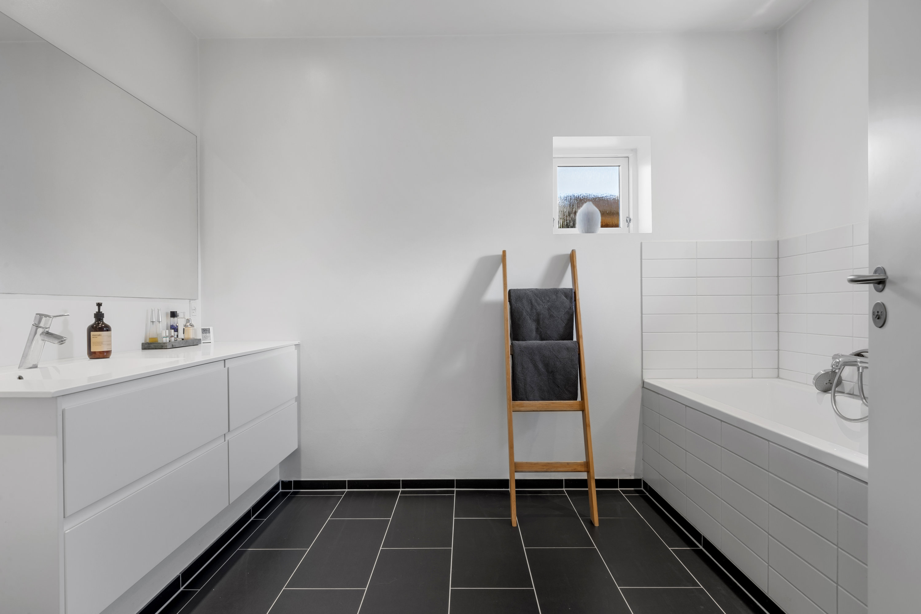 Fremhævet  billede i fuldskærmstilstand. Billede af Solvænget 24, 2791 Dragør