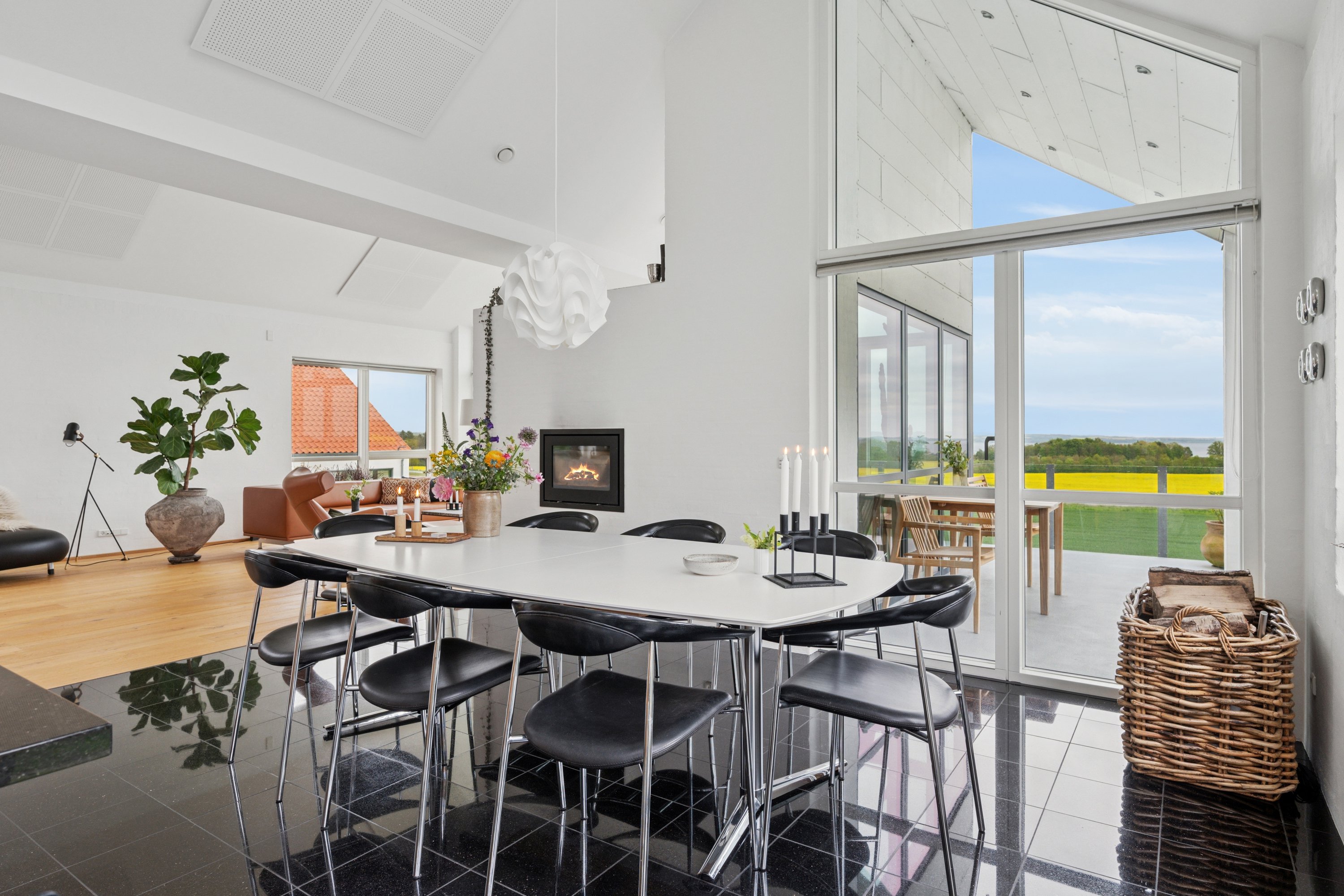 Fremhævet  billede i fuldskærmstilstand. Billede af Østergårdsparken 17, Ugelbølle, 8410 Rønde