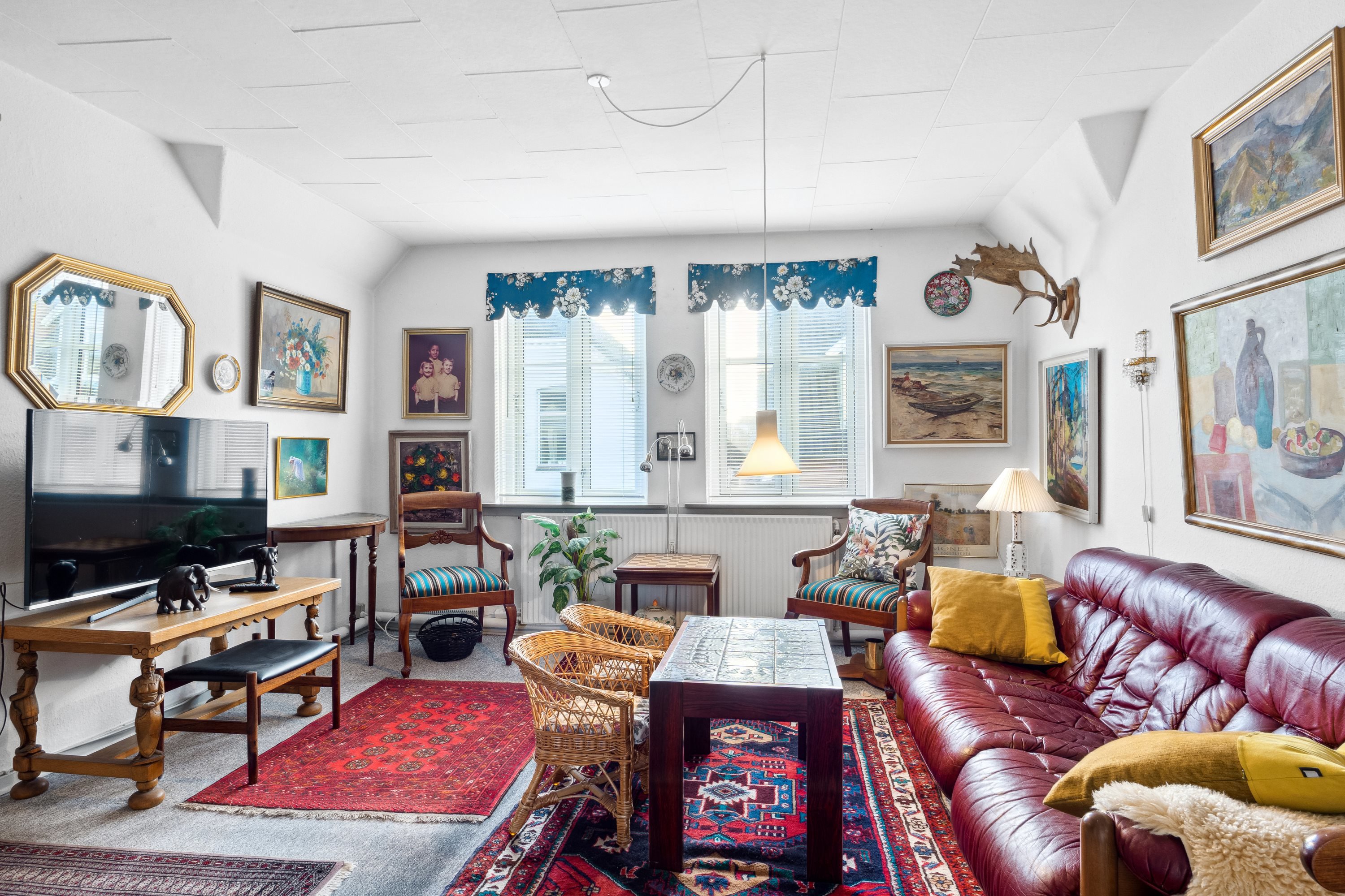 Fremhævet stue 1. sal billede i fuldskærmstilstand. Billede af Godthåbsvej 9, 7800 Skive