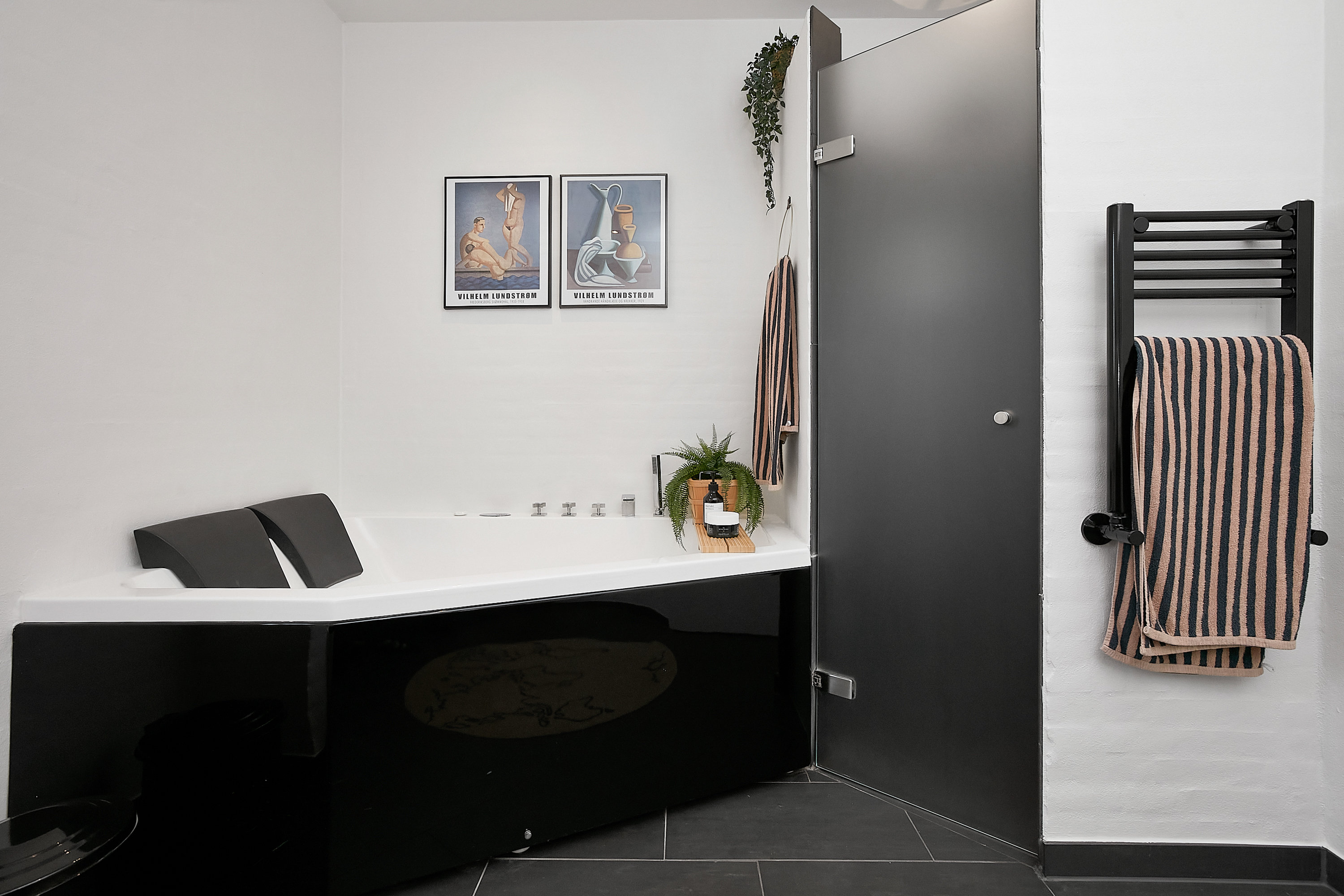 Fremhævet  billede i fuldskærmstilstand. Billede af Haugled 4, 7300 Jelling