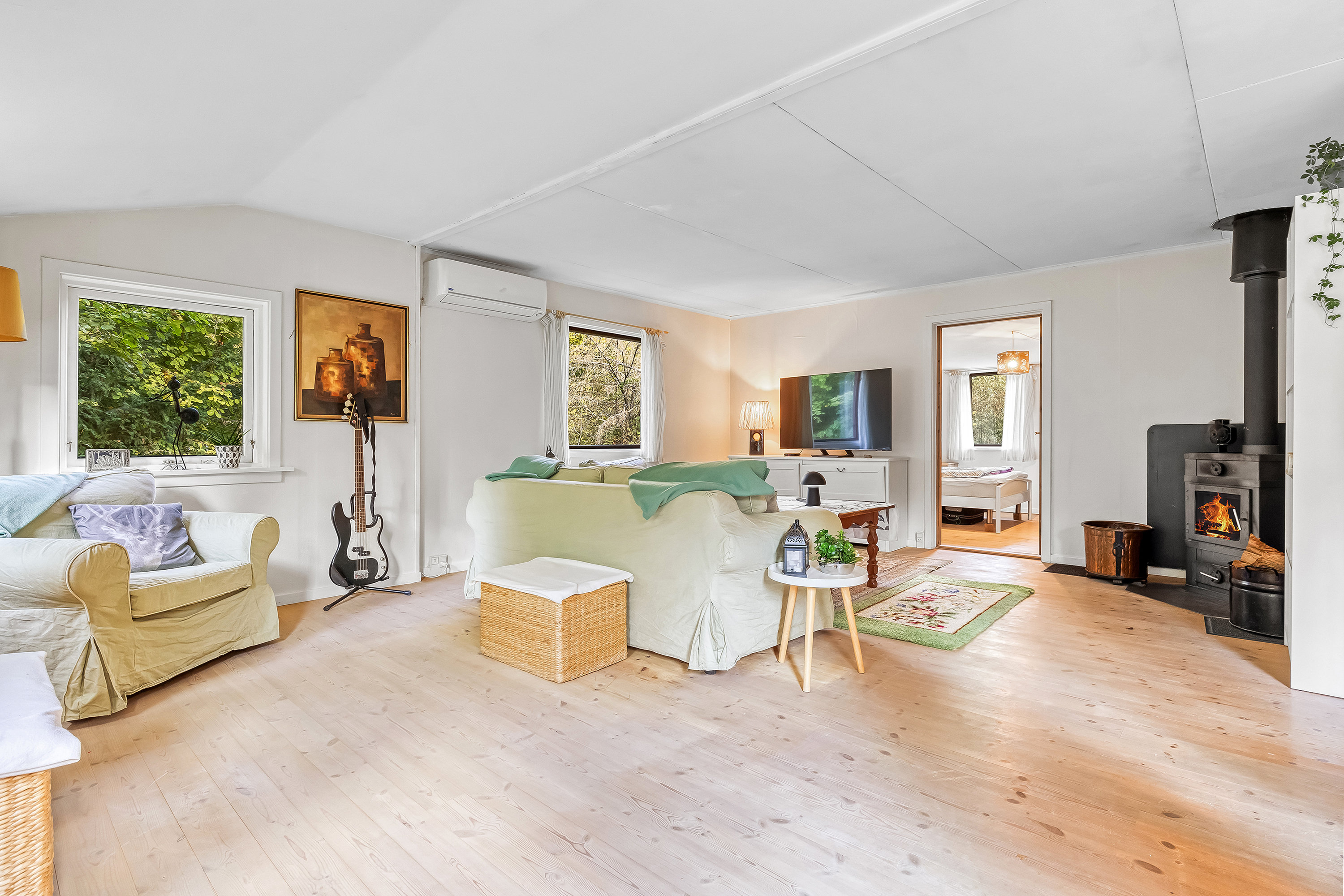 Fremhævet stue billede i fuldskærmstilstand. Billede af Alumevangen 37, Smidstrup, 3250 Gilleleje