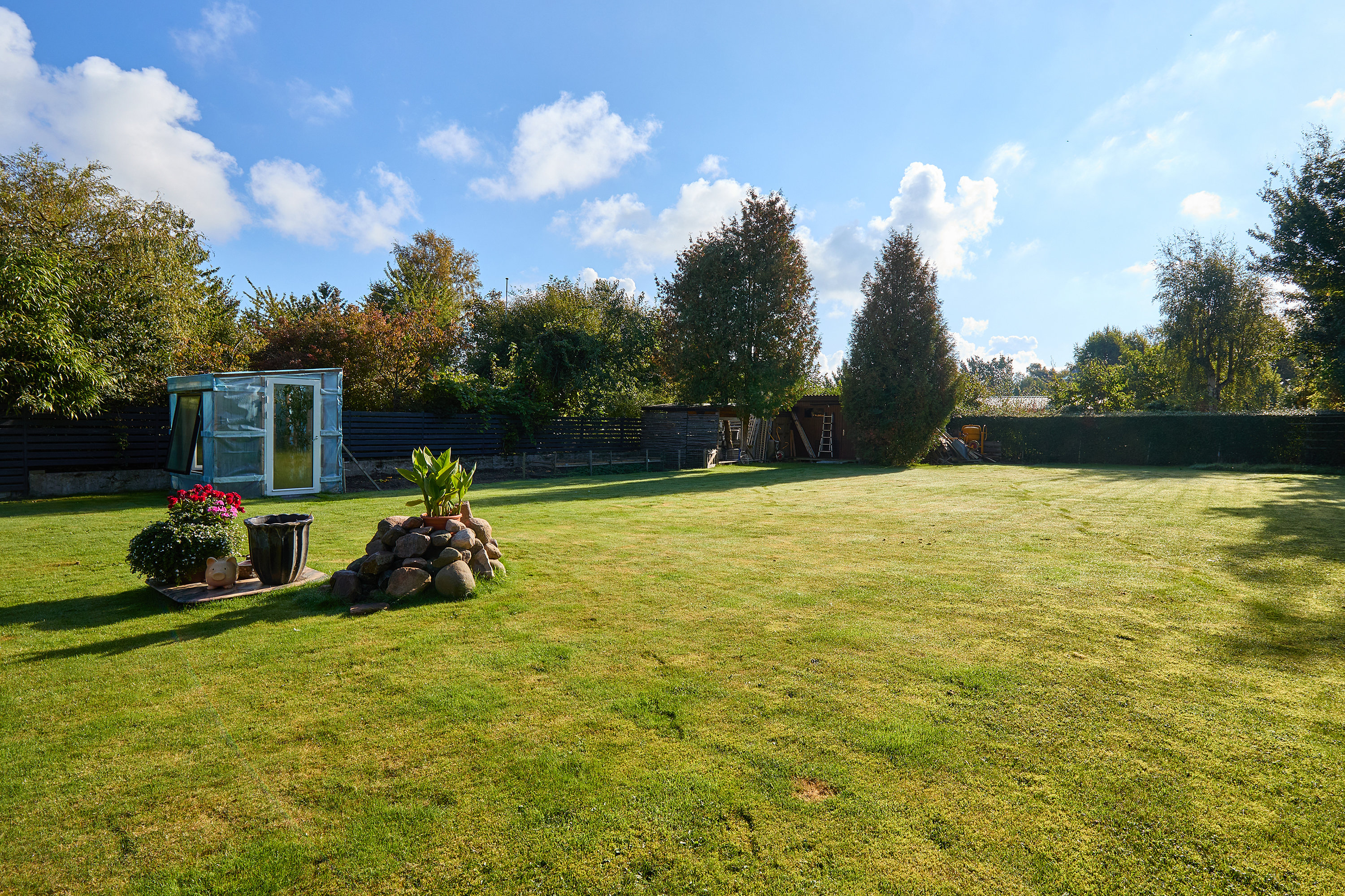 Fremhævet have billede i fuldskærmstilstand. Billede af Rønnebjergvej 5, Smidstrup, 3250 Gilleleje