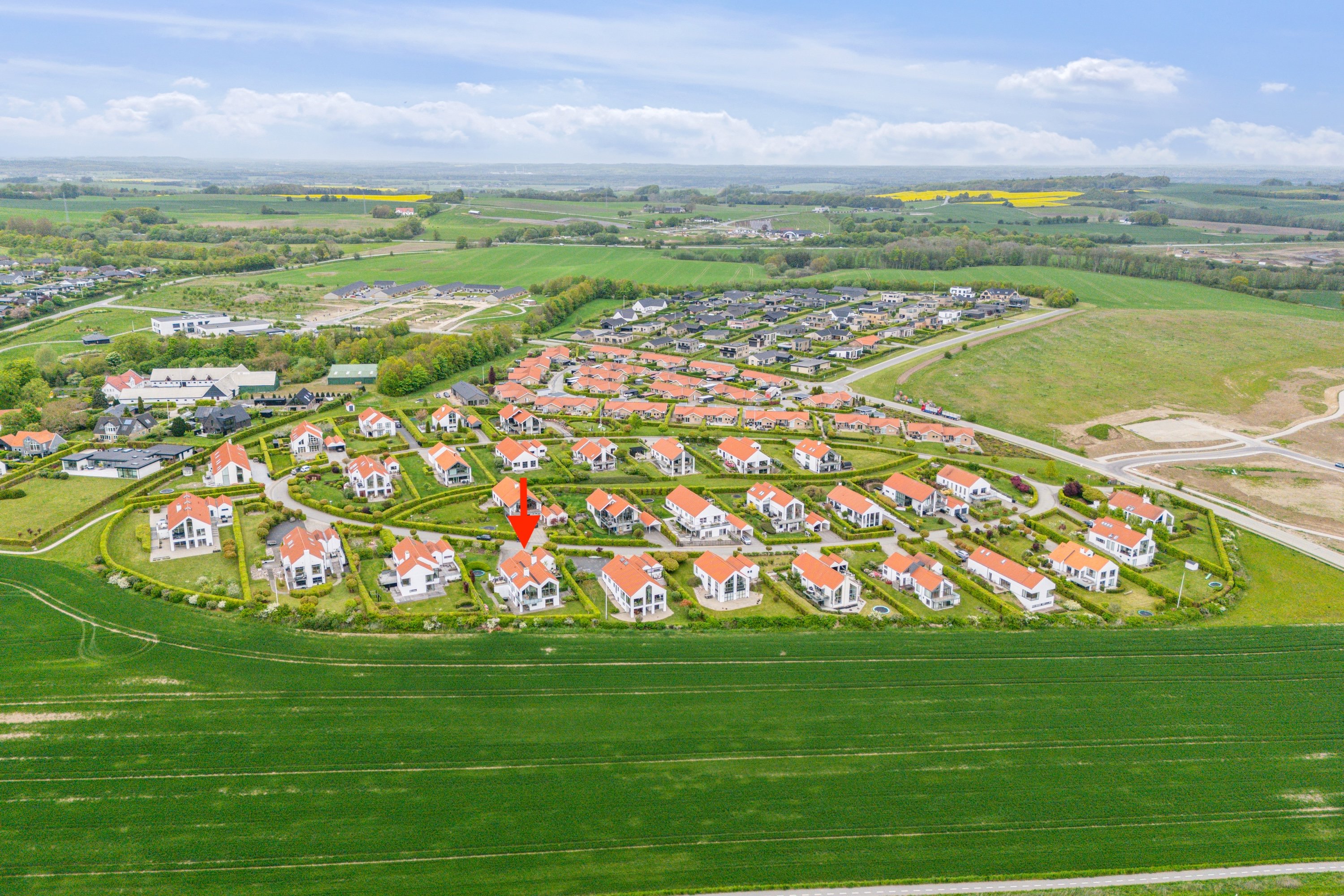 Fremhævet  billede i fuldskærmstilstand. Billede af Østergårdsparken 17, Ugelbølle, 8410 Rønde