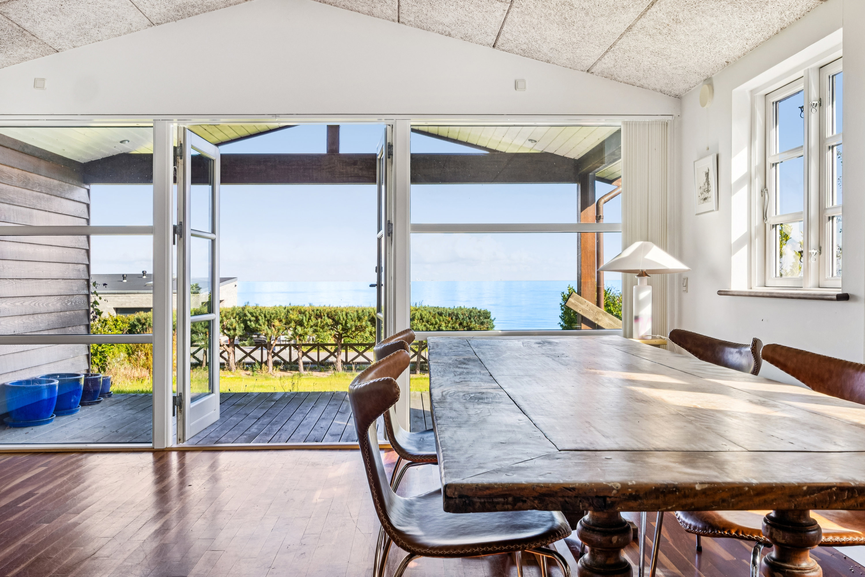 Fremhævet stue billede i fuldskærmstilstand. Billede af Kystvejen 122, Strøby Egede, 4600 Køge