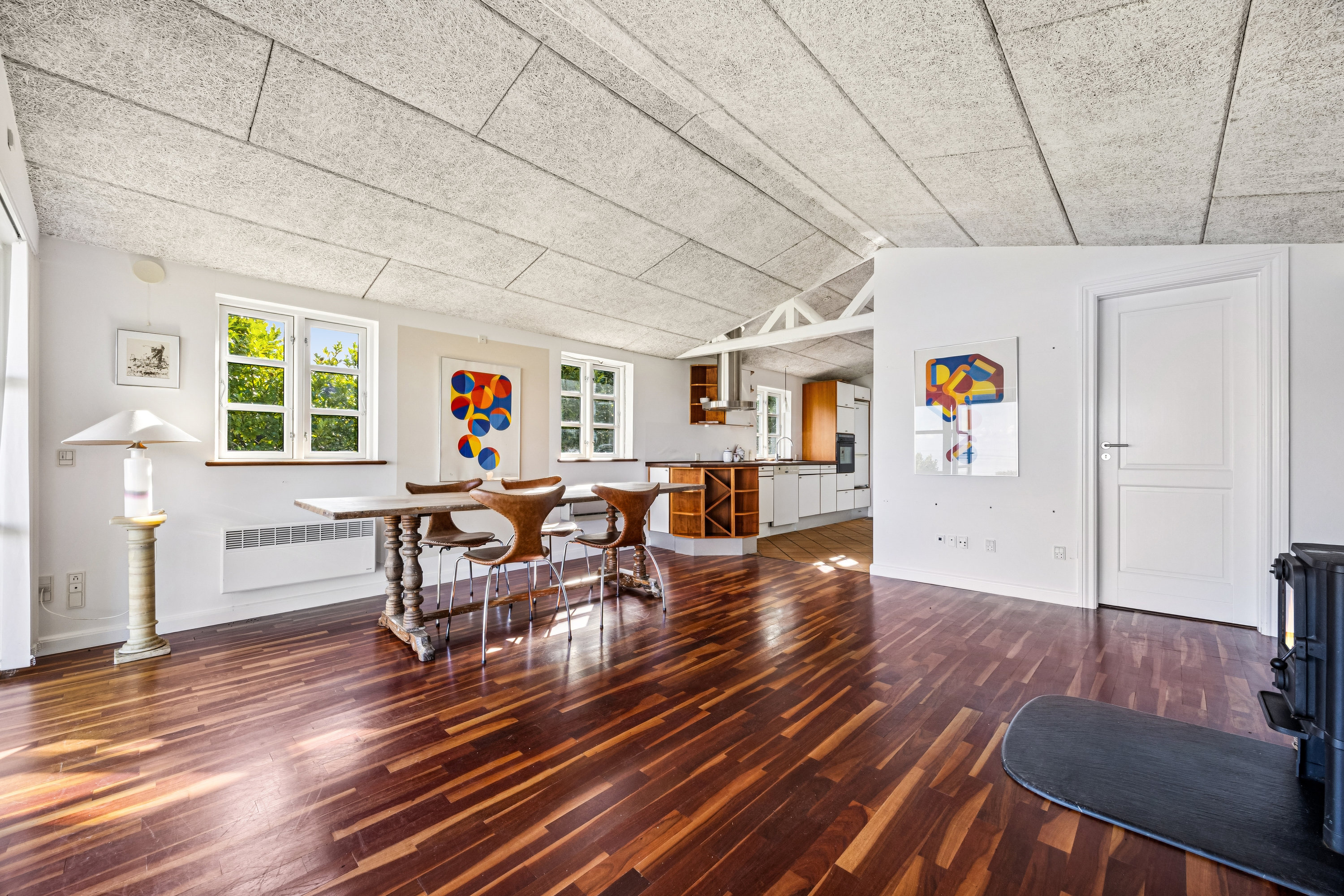 Fremhævet stue billede i fuldskærmstilstand. Billede af Kystvejen 122, Strøby Egede, 4600 Køge