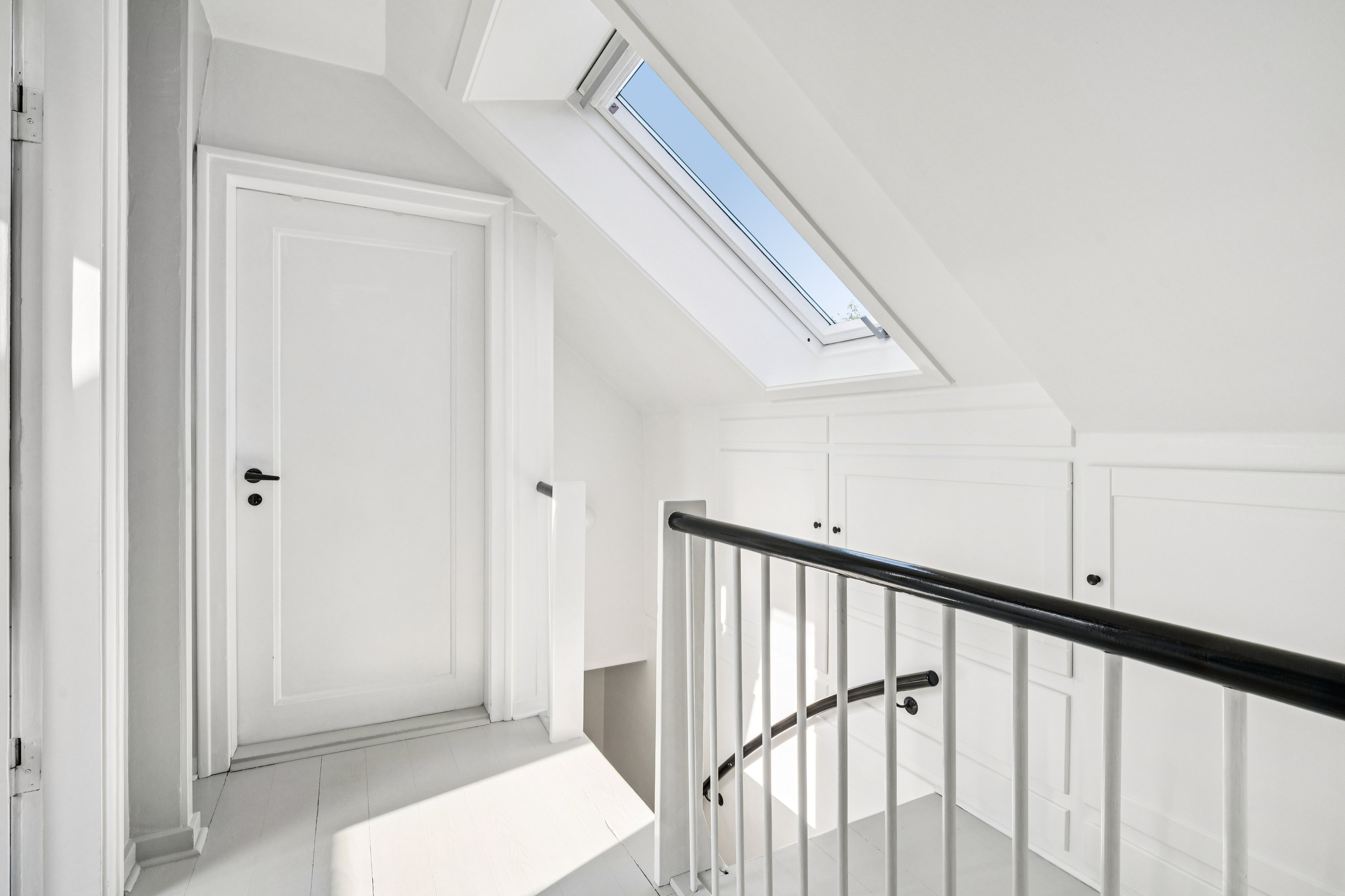 Fremhævet gang billede i fuldskærmstilstand. Billede af F.G.E. Rostrups Vej 20, 8000 Aarhus C